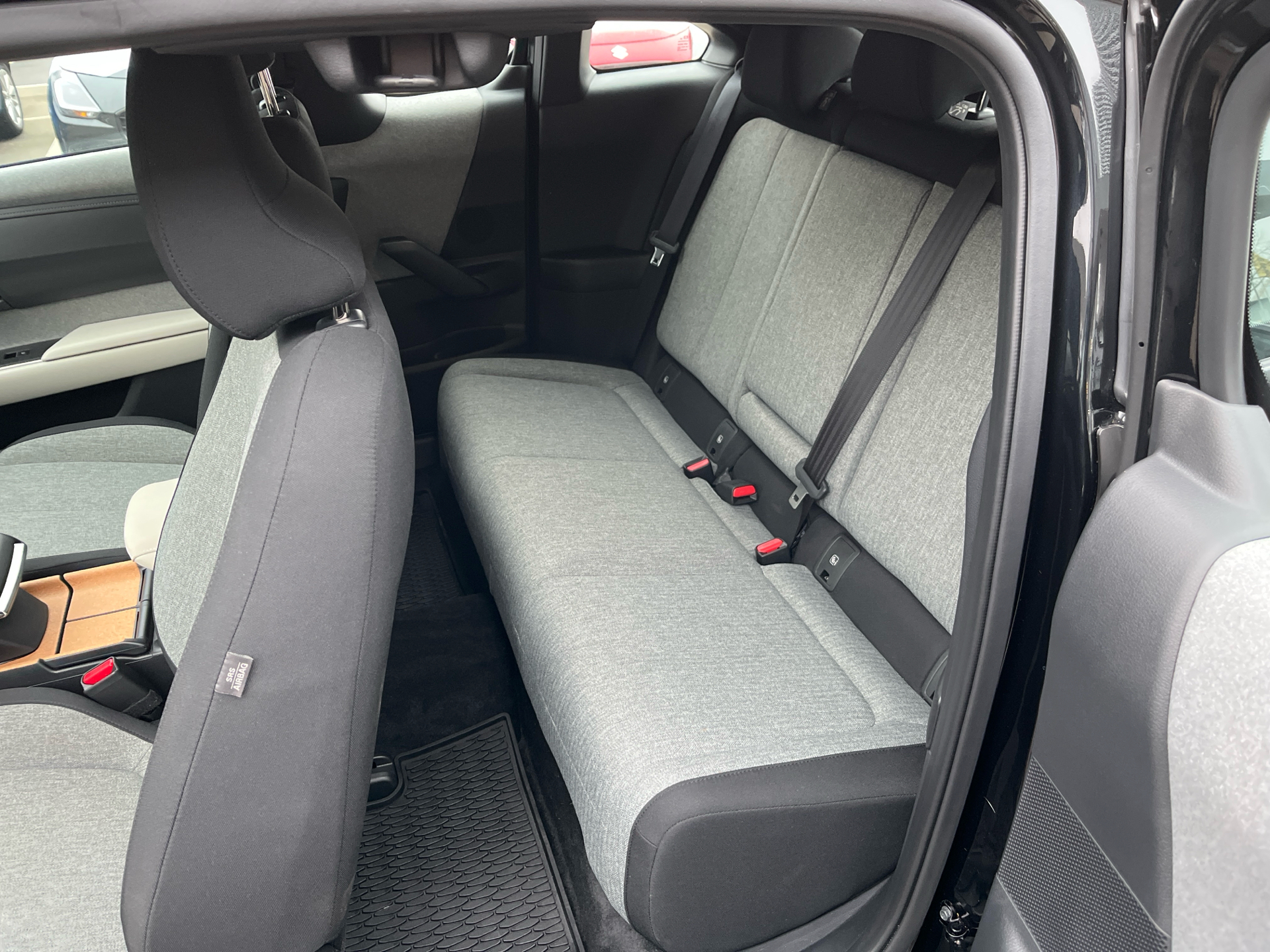 Billede af Mazda MX-30 0,8 e-Skyactiv R-EV  Plugin-hybrid Exclusive-Line 170HK 5d Trinl. Gear