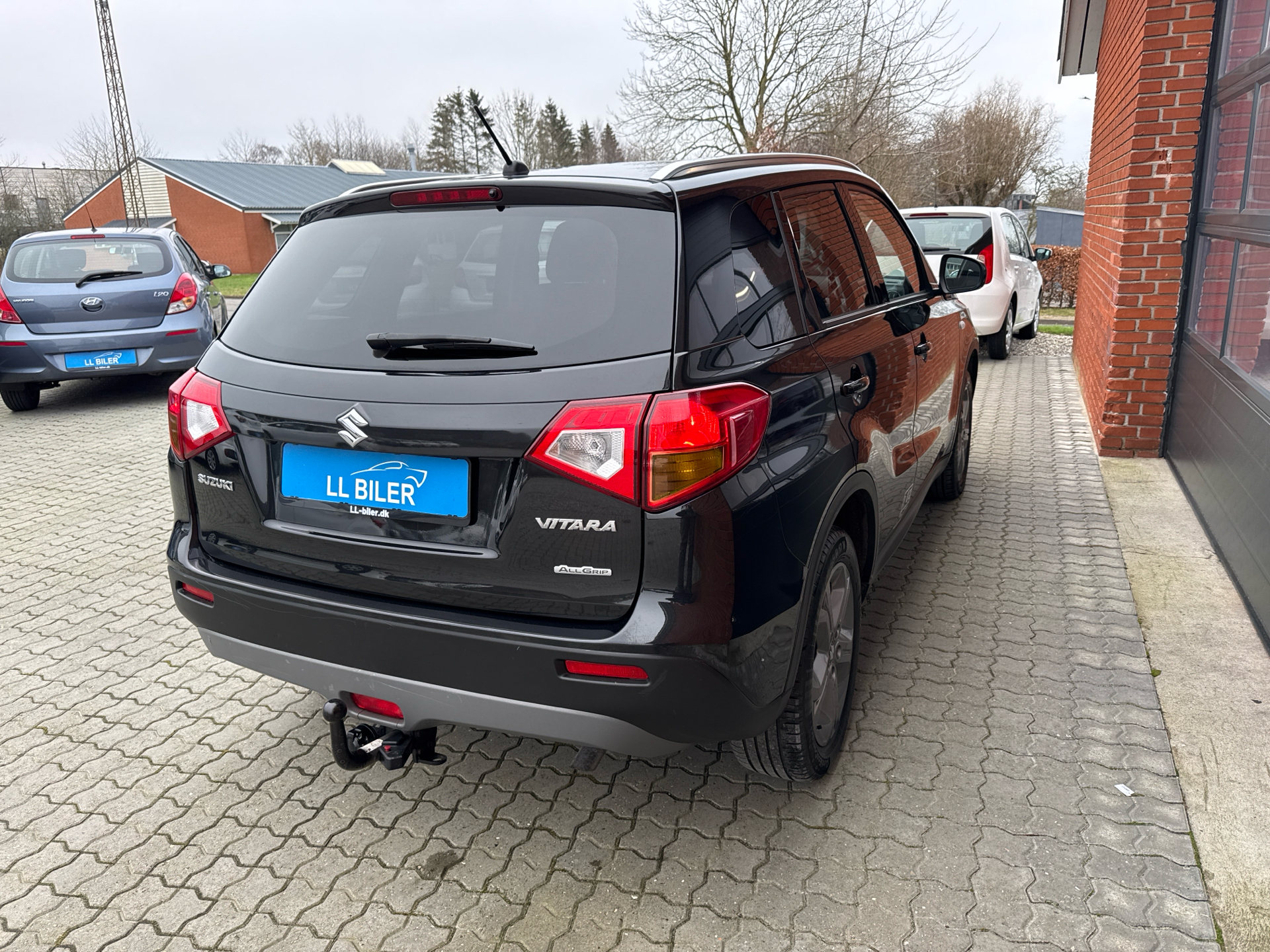 Billede af Suzuki Vitara 1,6 DDIS 16V AllGrip Exclusive 4WD 120HK Van