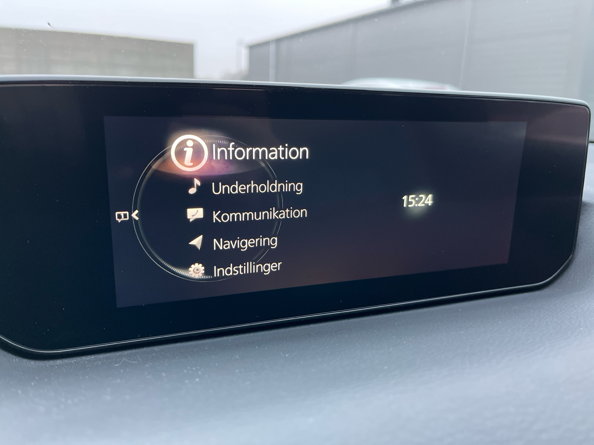 Billede af Mazda MX-30 0,8 e-Skyactiv R-EV  Plugin-hybrid Exclusive-Line 170HK 5d Trinl. Gear