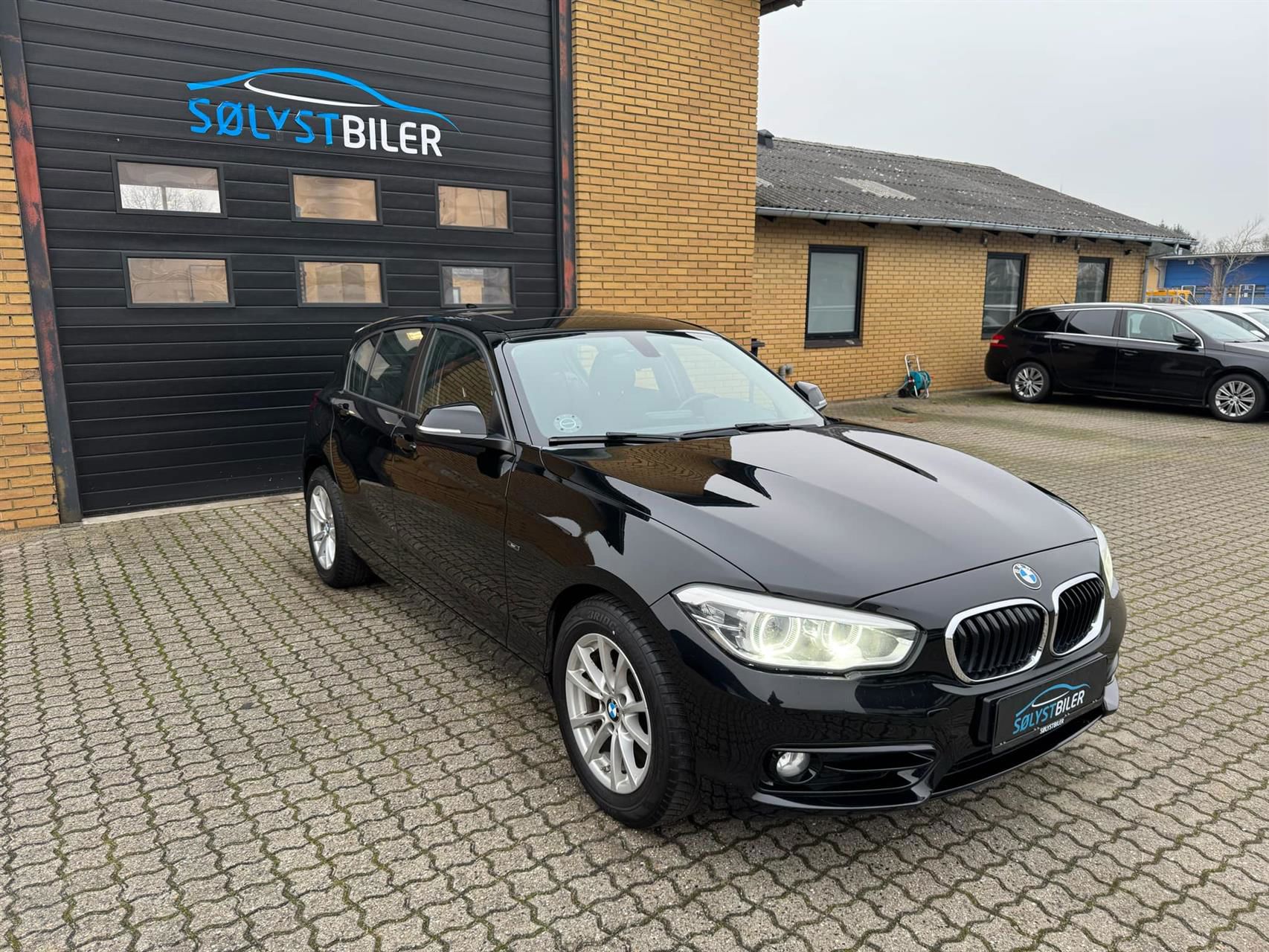 Billede af BMW 116d 1,5 D Sport Line Steptronic 116HK 5d 7g Aut.