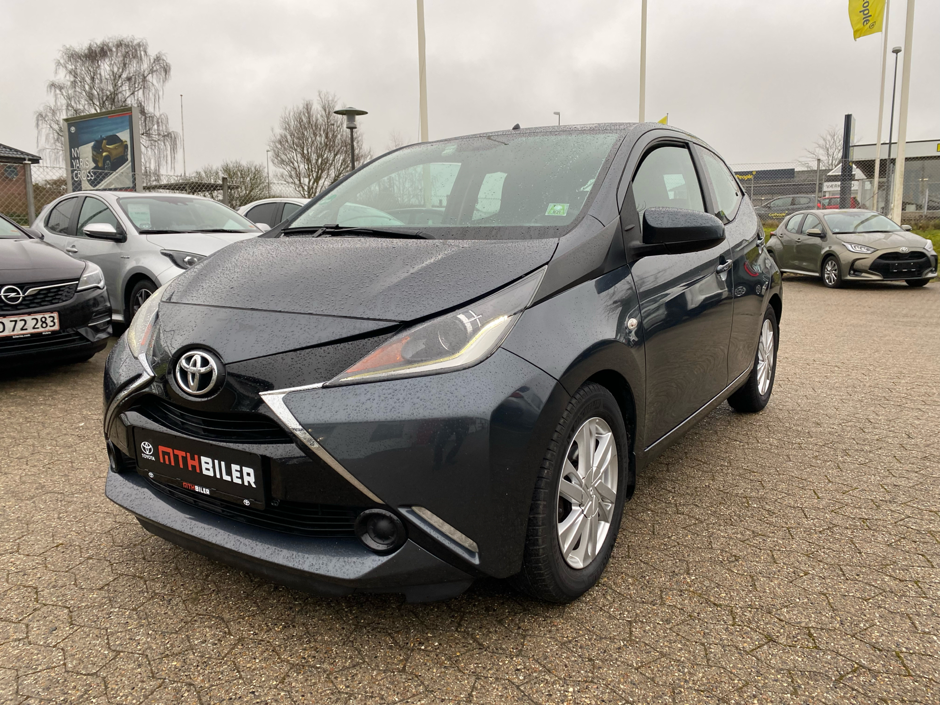 Billede af Toyota Aygo 1,0 VVT-I X-Play + X-Touch 69HK 5d