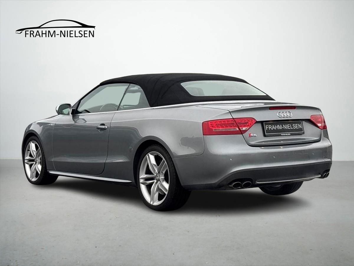 Audi S5 2010