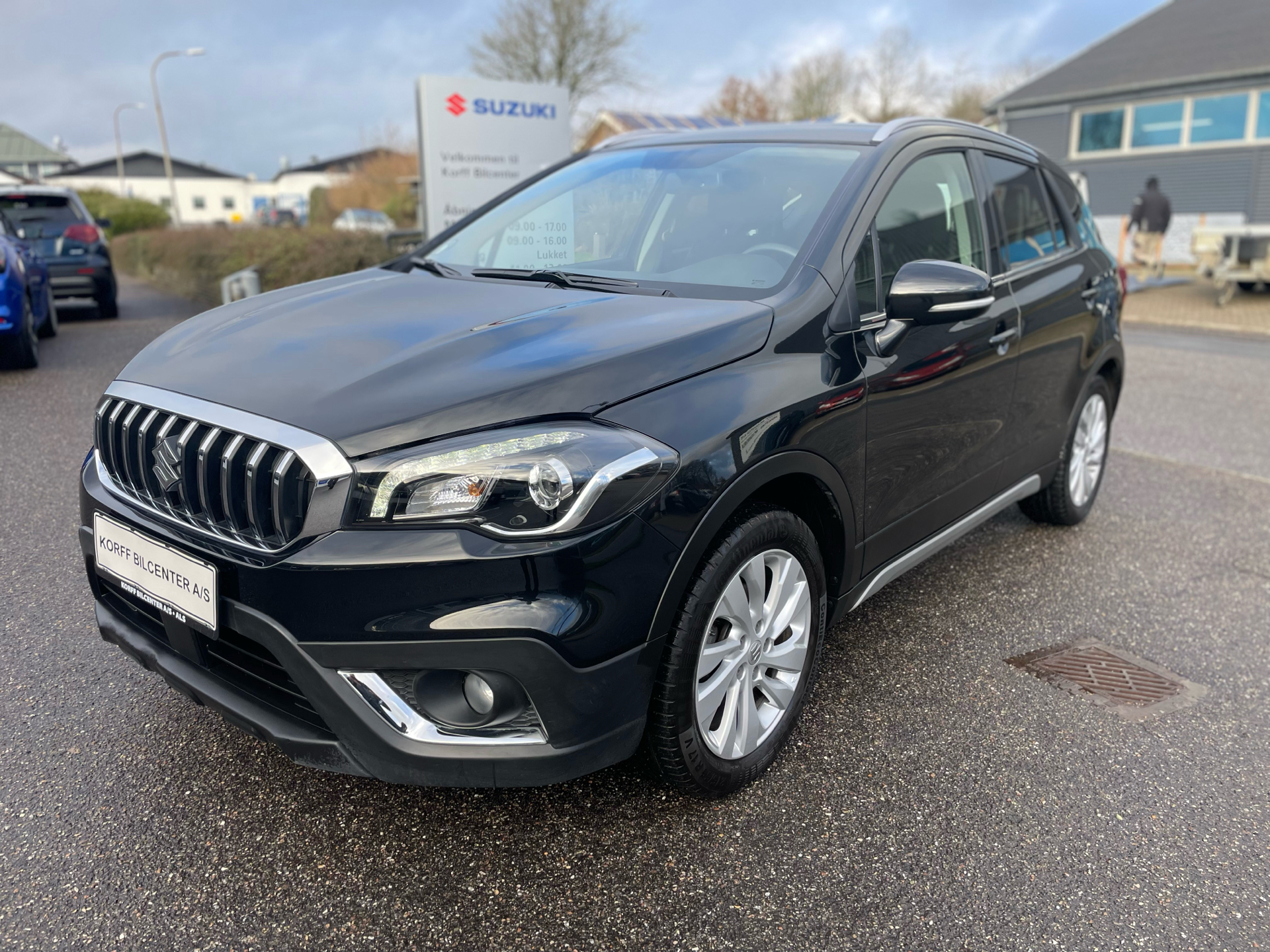 Billede af Suzuki S-Cross 1,0 Boosterjet Active AllGrip 112HK 5d