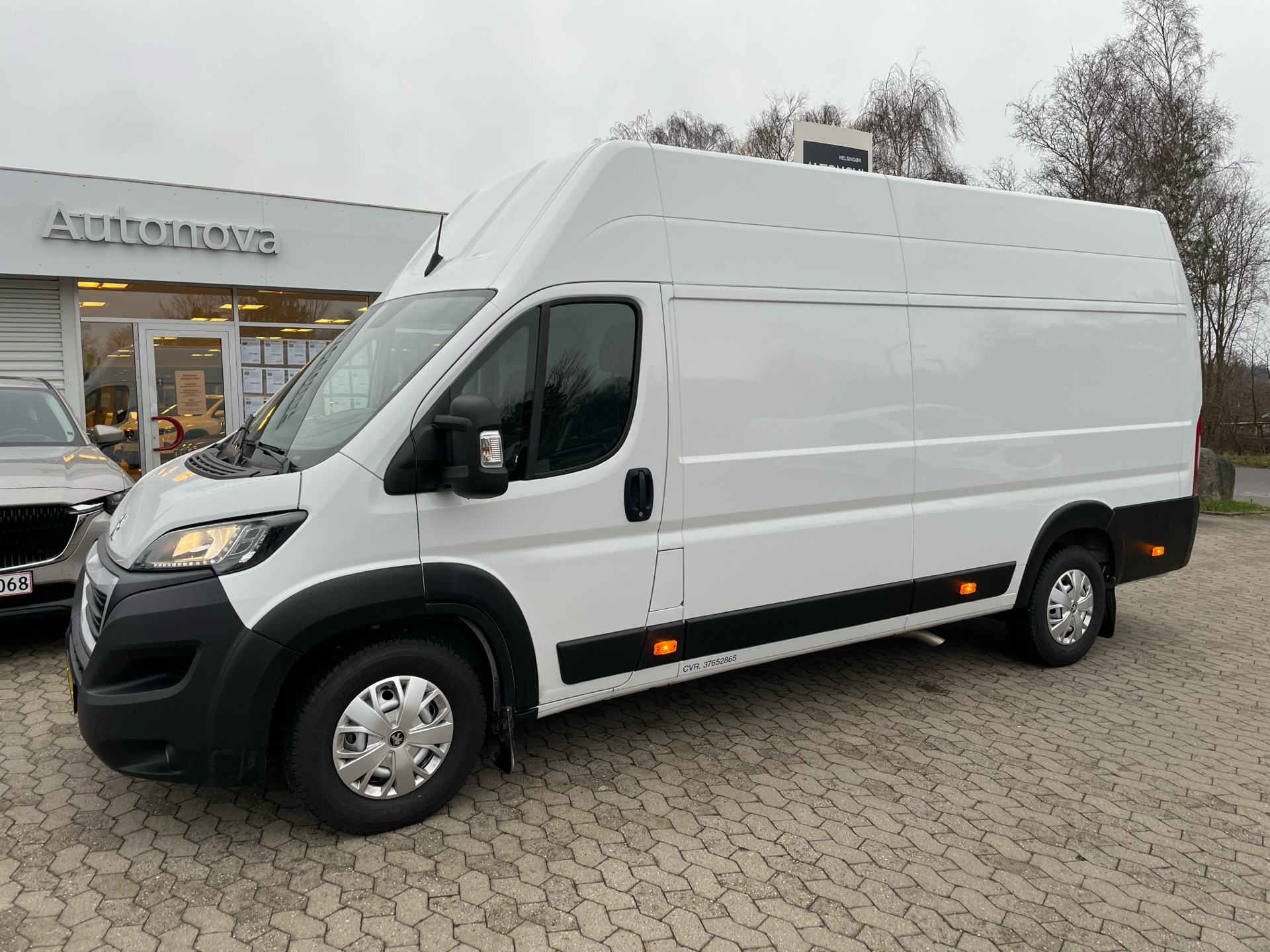 Billede af Peugeot Boxer 435 L4H3 2,2 BlueHDi Ultimate 165HK Van 6g