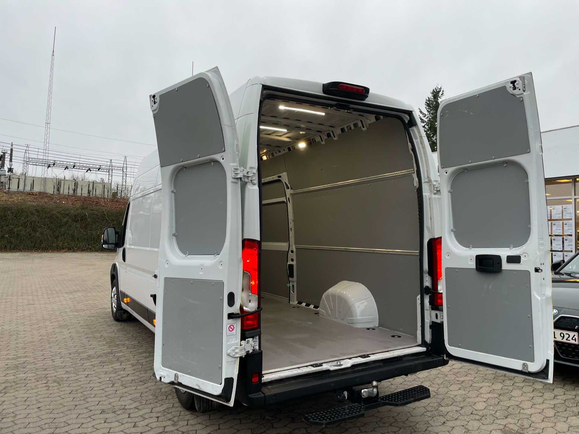 Billede af Peugeot Boxer 435 L4H3 2,2 BlueHDi Ultimate 165HK Van 6g