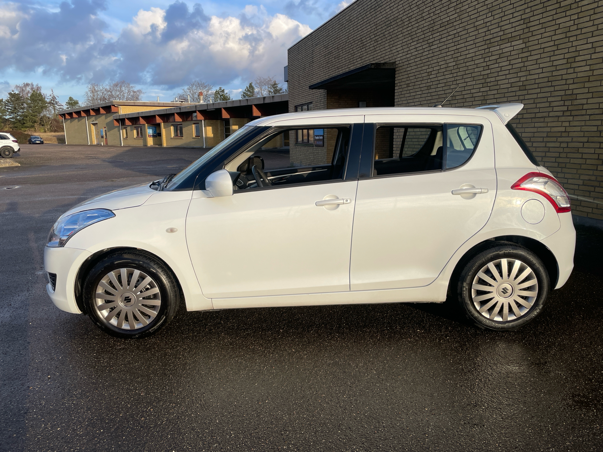 Billede af Suzuki Swift 1,2 16V GL 94HK 5d