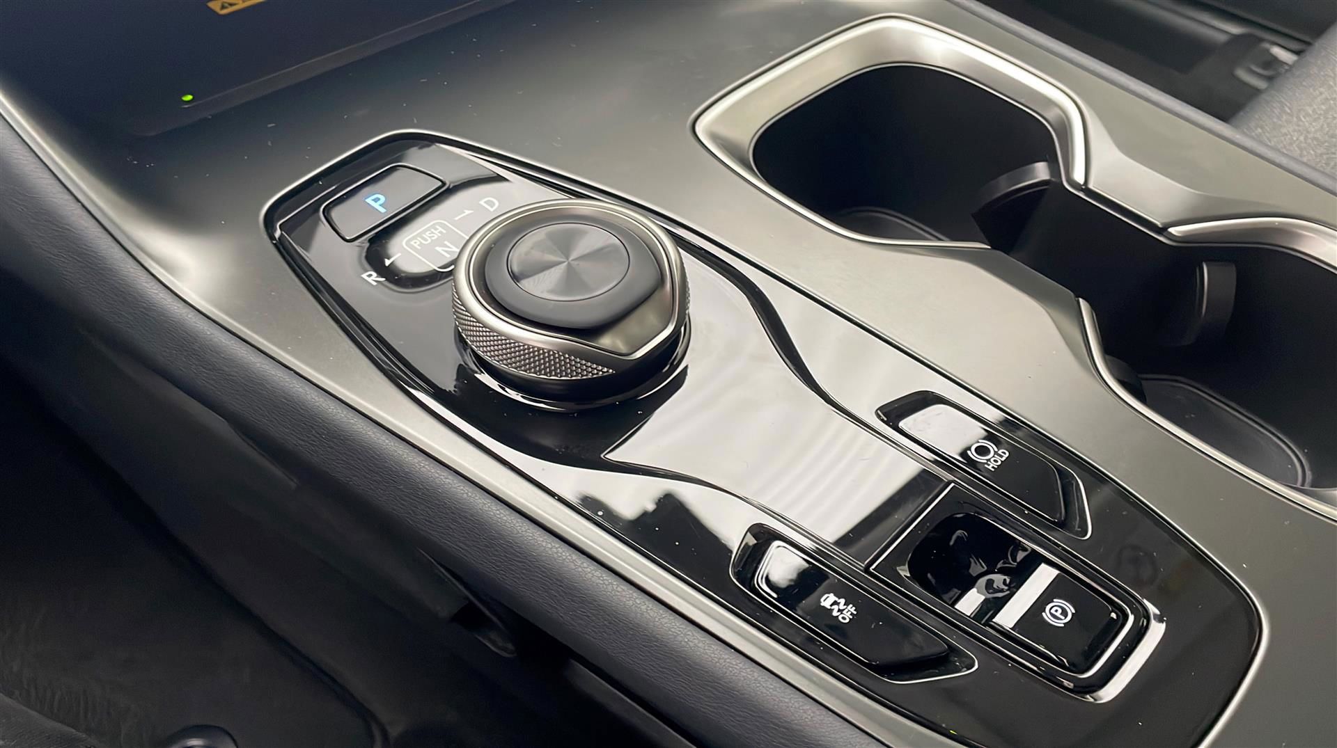 Billede af Lexus RZ 450e EL Comfort Direct4 313HK 4d Aut.