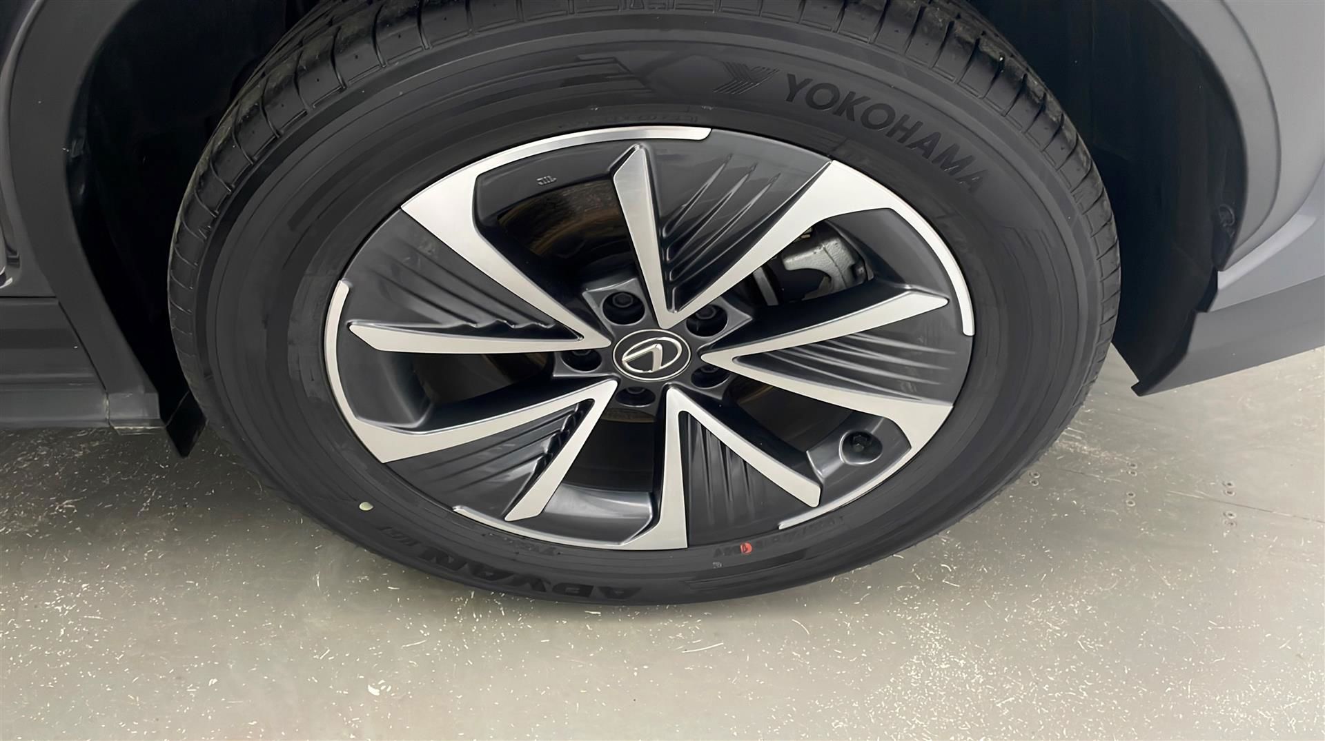 Billede af Lexus RZ 450e EL Comfort Direct4 313HK 4d Aut.