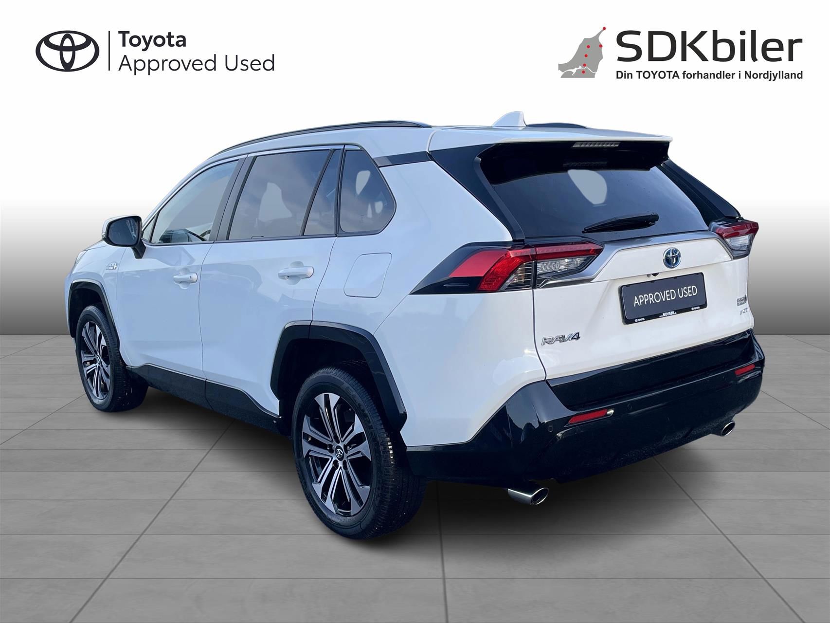 Billede af Toyota RAV4 Plug-in 2,5 Plugin-hybrid Active Business AWD 306HK 5d 6g Aut.