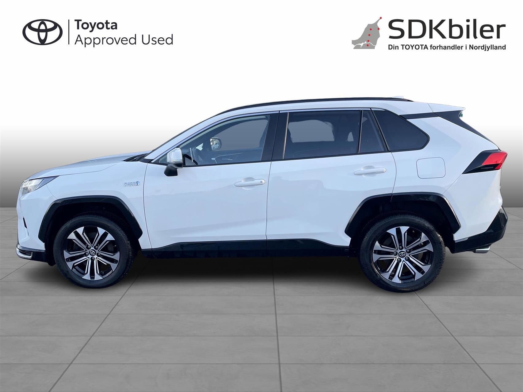 Billede af Toyota RAV4 Plug-in 2,5 Plugin-hybrid Active Business AWD 306HK 5d 6g Aut.