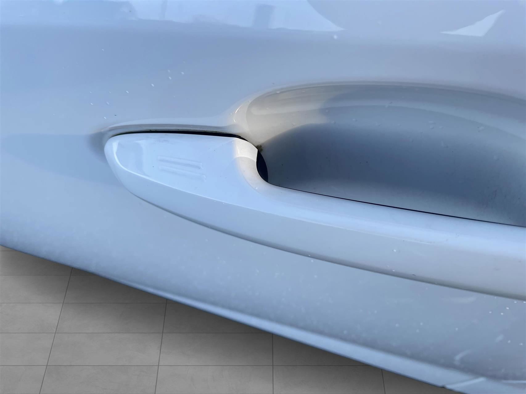 Billede af Toyota RAV4 Plug-in 2,5 Plugin-hybrid Active Business AWD 306HK 5d 6g Aut.