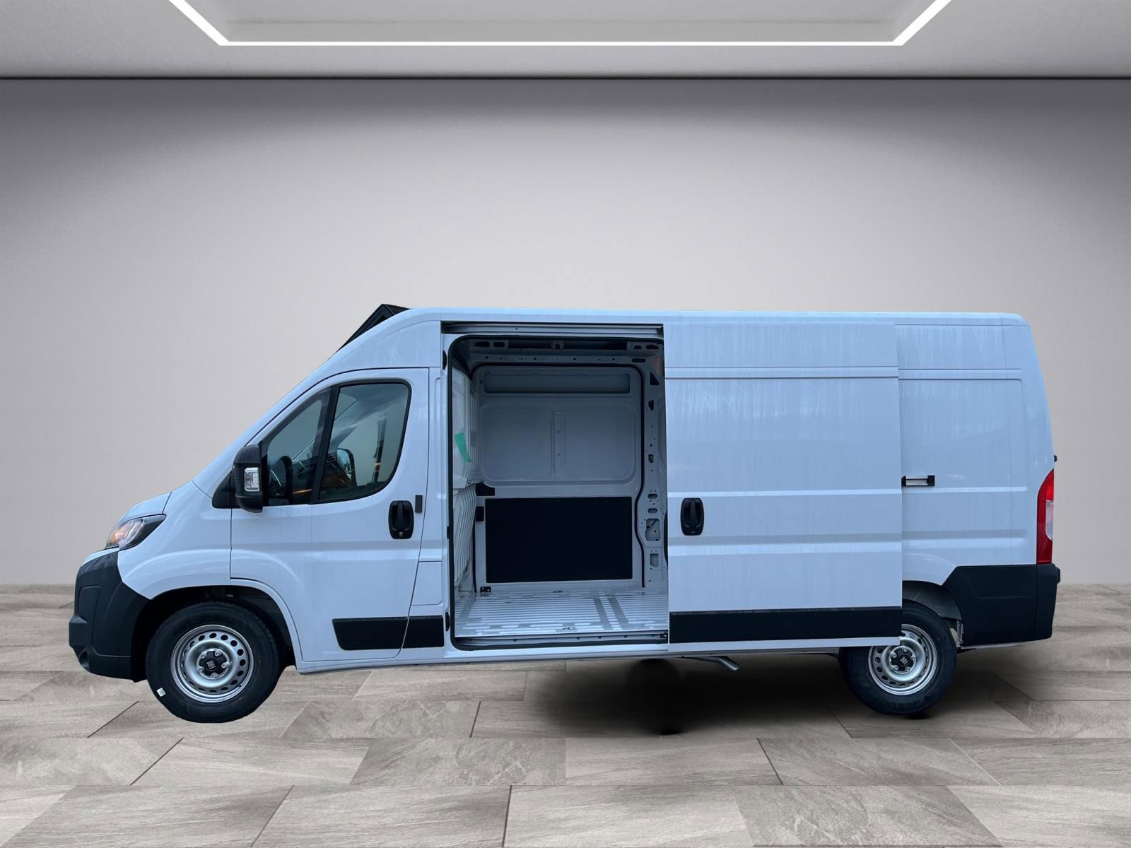 Billede af Fiat Ducato 35M L3H2 2,2 Multijet Pro 140HK Van 8g Aut.