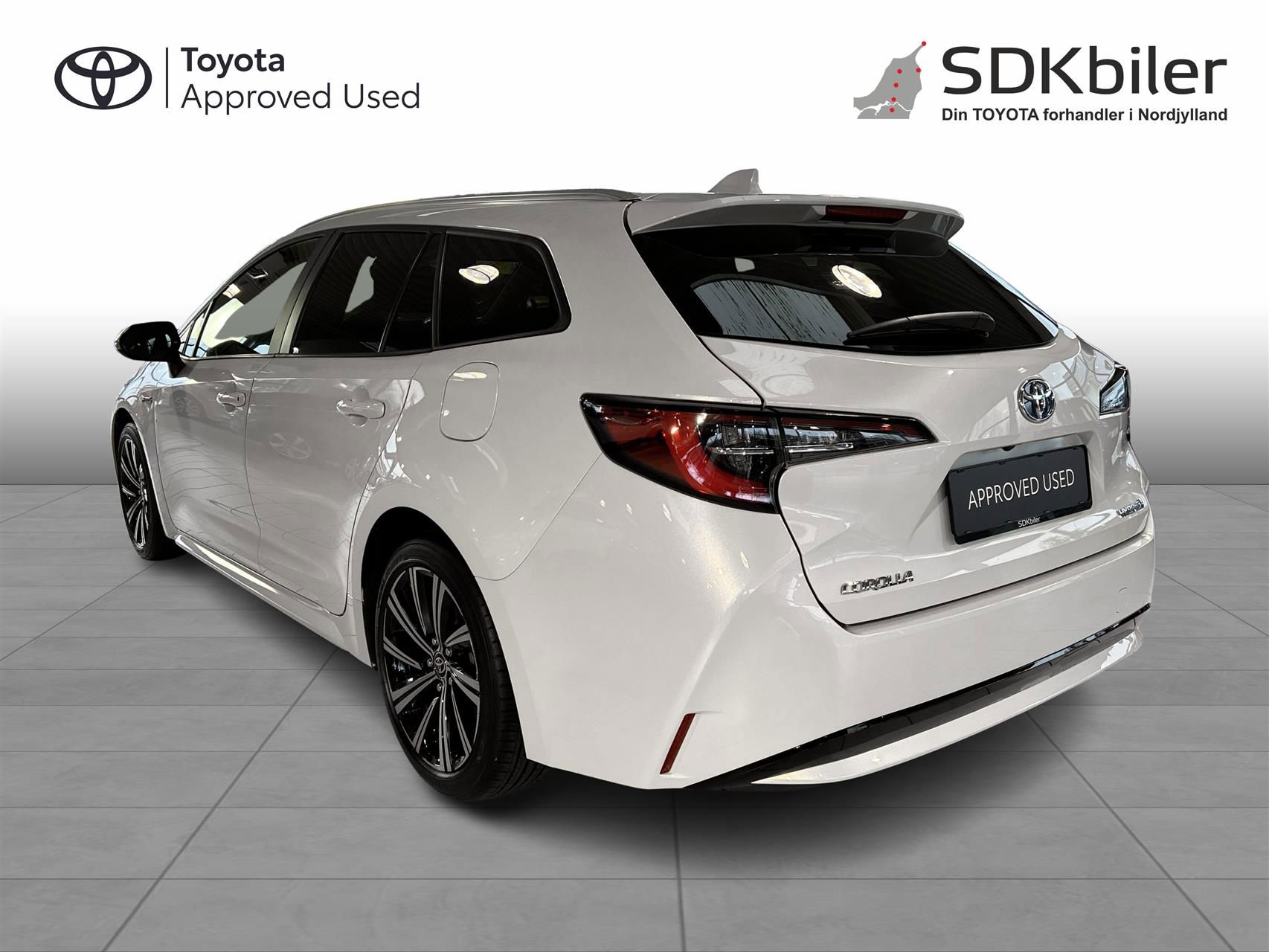 Billede af Toyota Corolla Touring Sports 1,8 Hybrid Active Smart E-CVT 122HK Stc Trinl. Gear