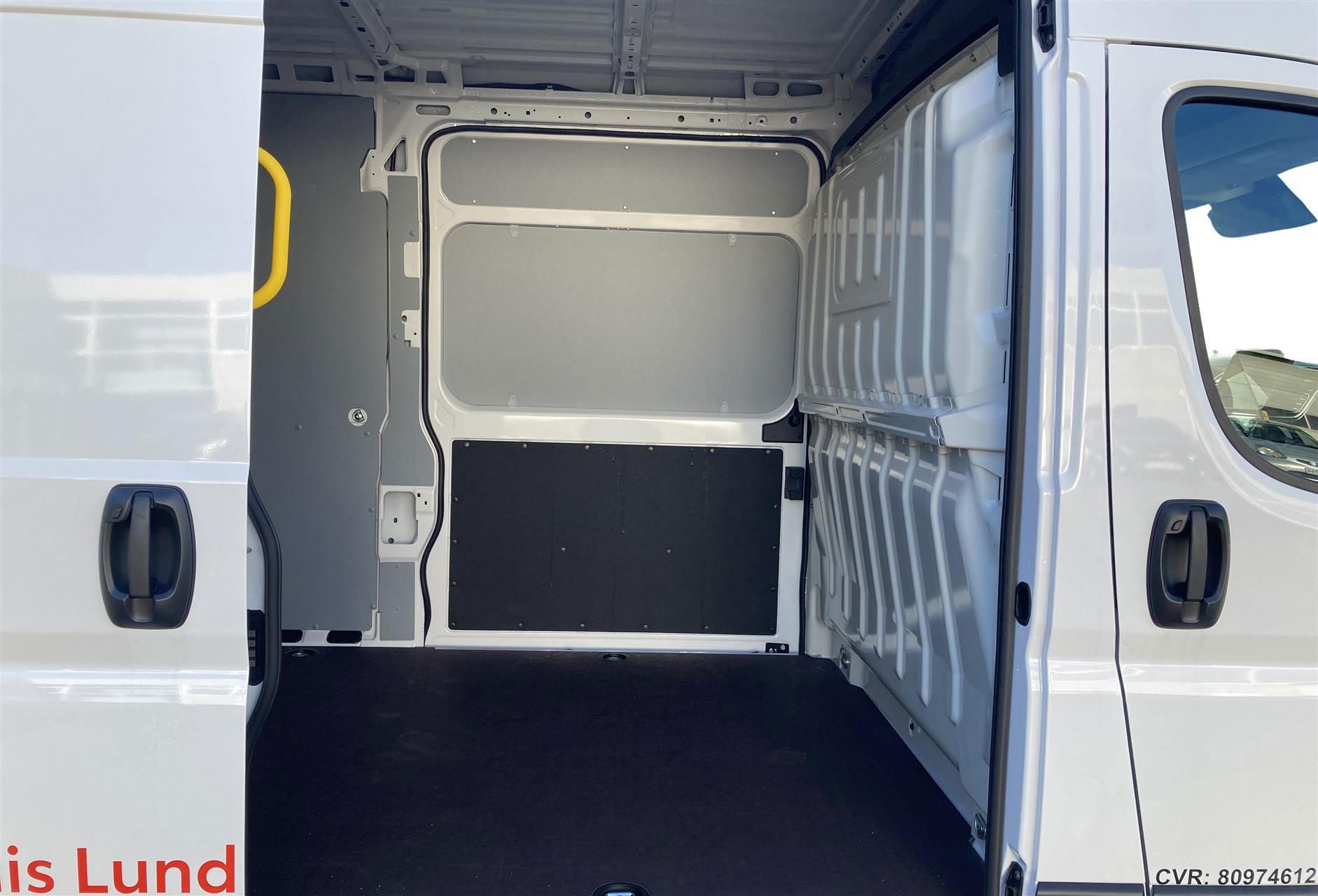 Billede af Toyota Proace Max Long 2,2 D Comfort Master To skydedør m. højt tag Heavy 180HK Van 8g Aut.