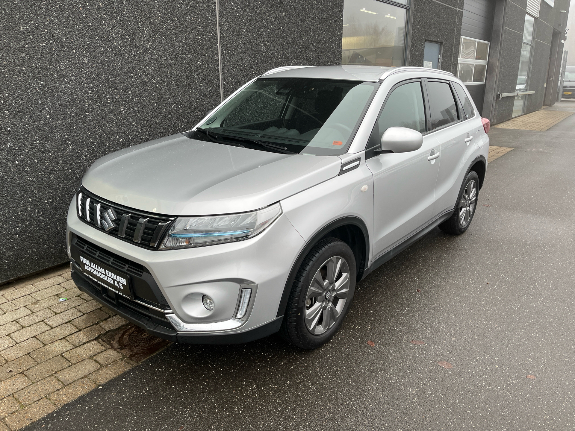 Billede af Suzuki Vitara 1,5 Hybrid Active AGS 102HK 5d 6g Aut.