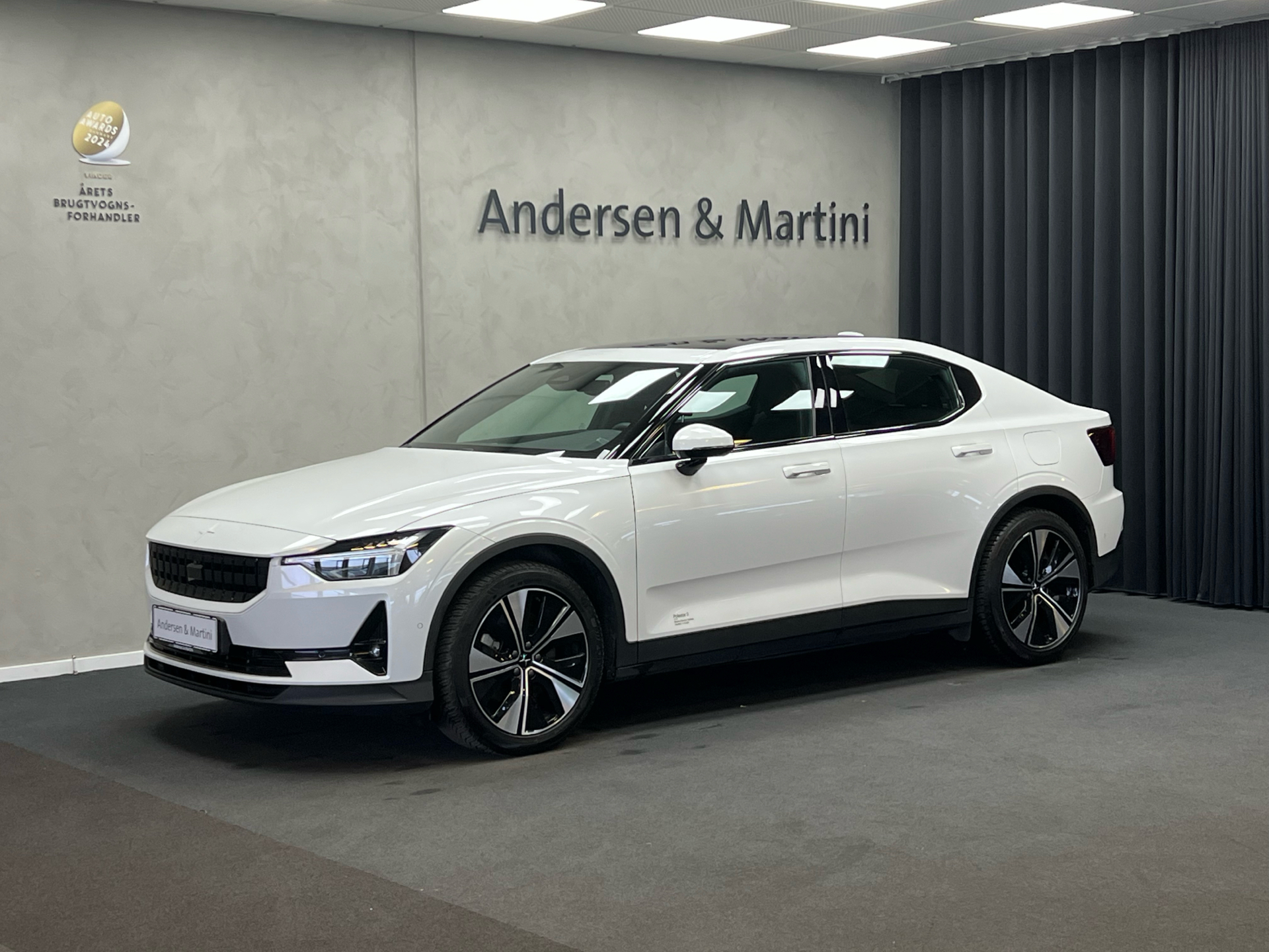 Billede af Polestar 2 EL Long range Single motor Plus + Pilot Lite + Anhængertræk 231HK 5d Aut. 