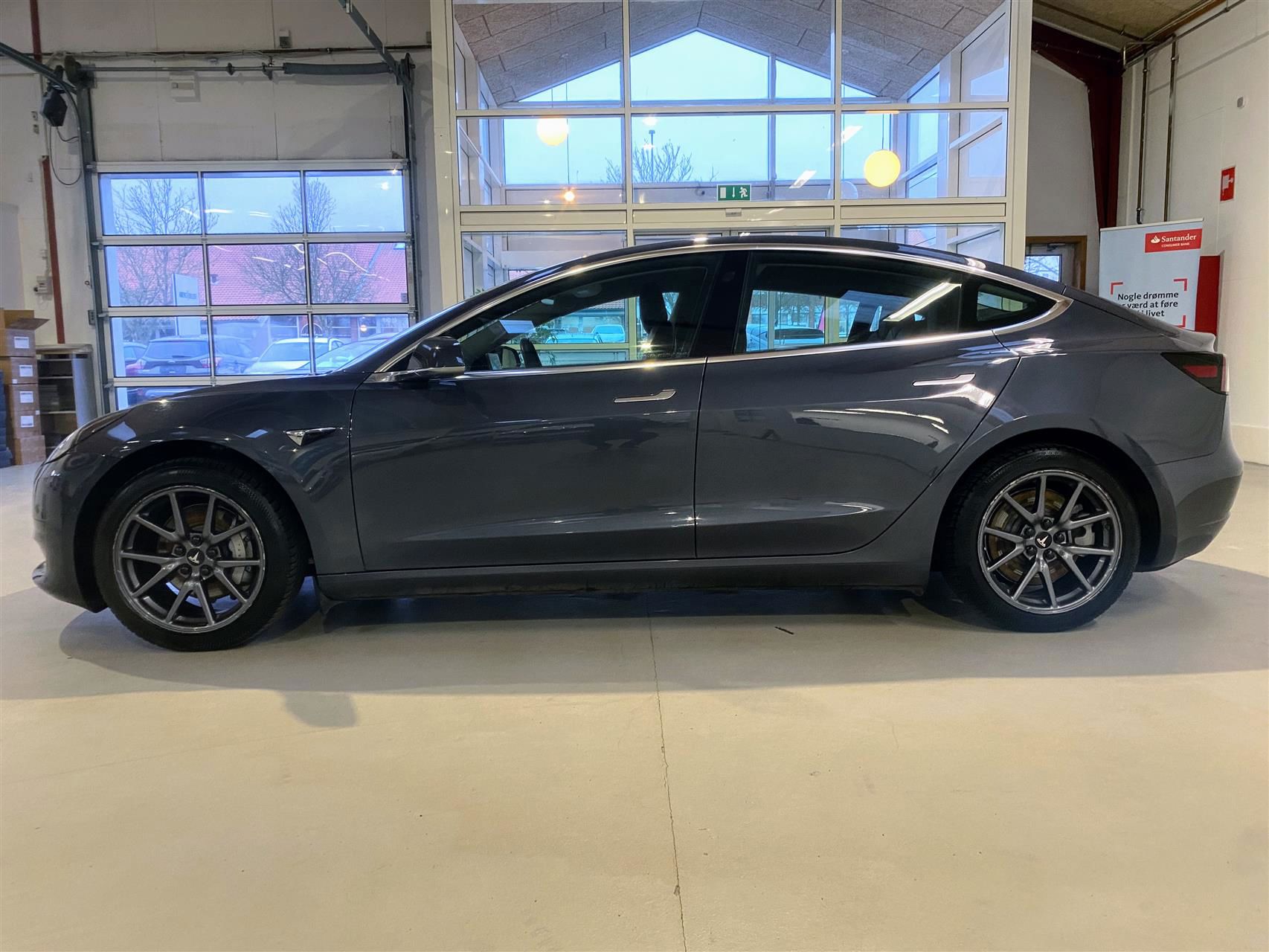 Billede af Tesla Model 3 EL Standard Range Plus 258HK Aut.