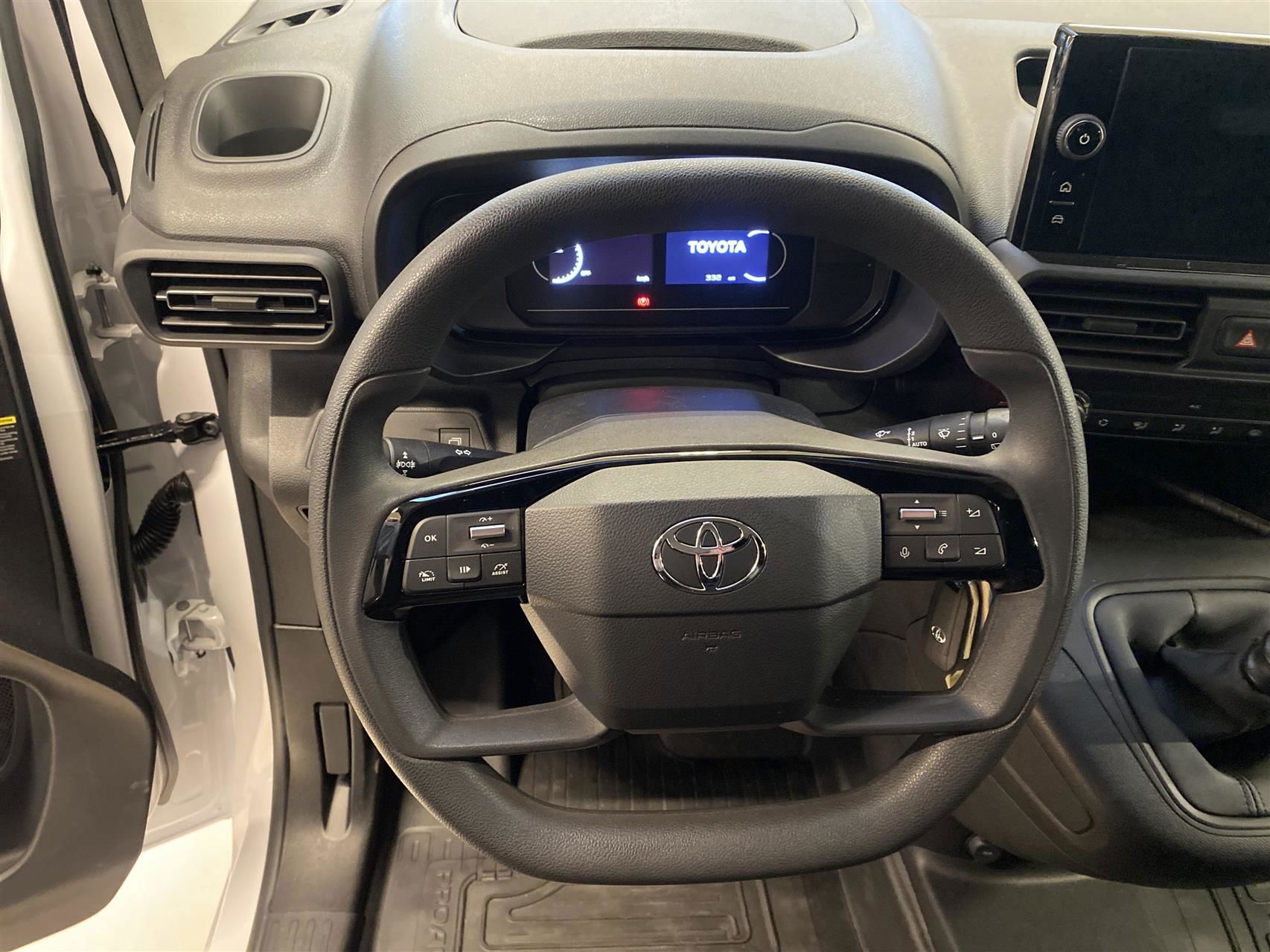 Billede af Toyota Proace City Medium 1,5 D Comfort Master 102HK Van