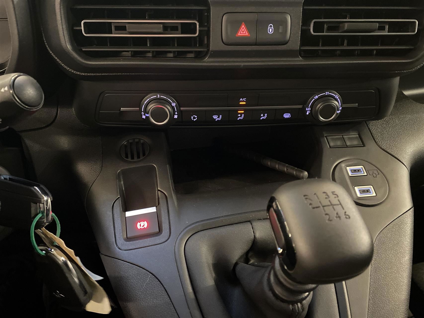 Billede af Toyota Proace City Medium 1,5 D Comfort Master 102HK Van