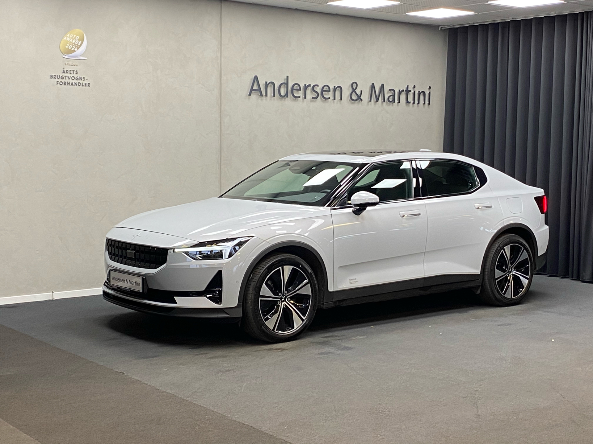 Billede af Polestar 2 EL Long Range Pilot Lite + Plus + Anhængertræk AWD 408HK 5d Aut. 