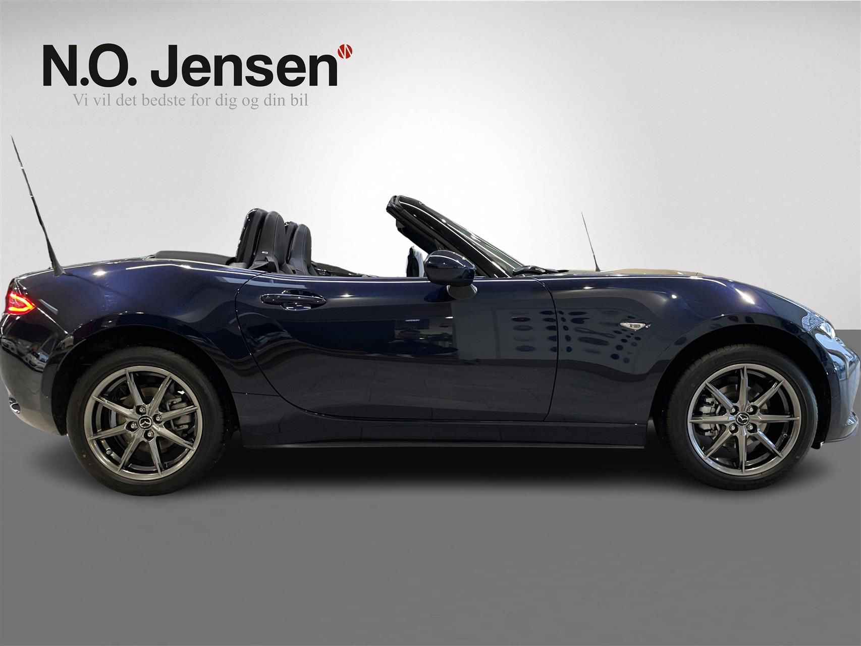 Billede af Mazda MX-5 1,5 Skyactiv-G Exclusive-Line 132HK Cabr. 6g