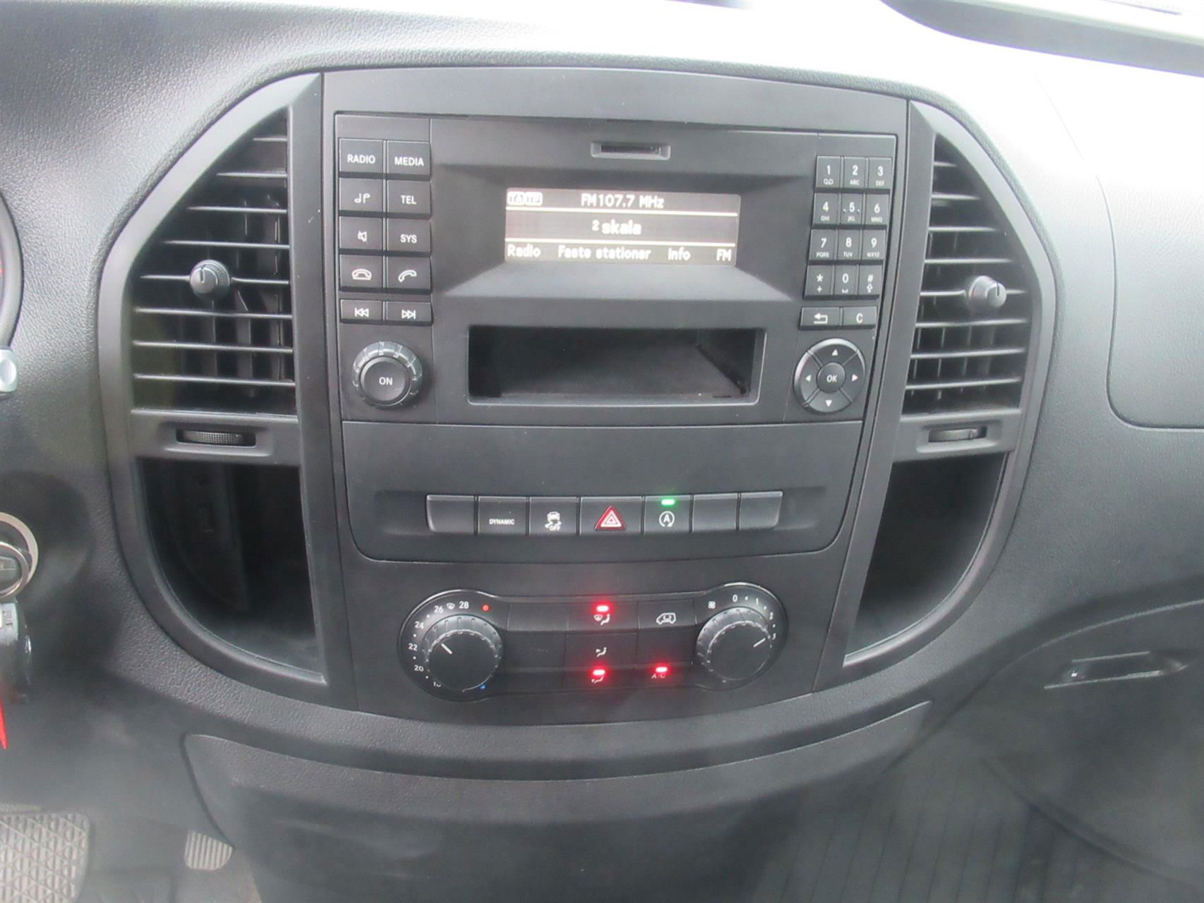 Billede af Mercedes-Benz Vito 114 A2 2,1 CDI RWD 7G-Tronic 136HK Van Aut.