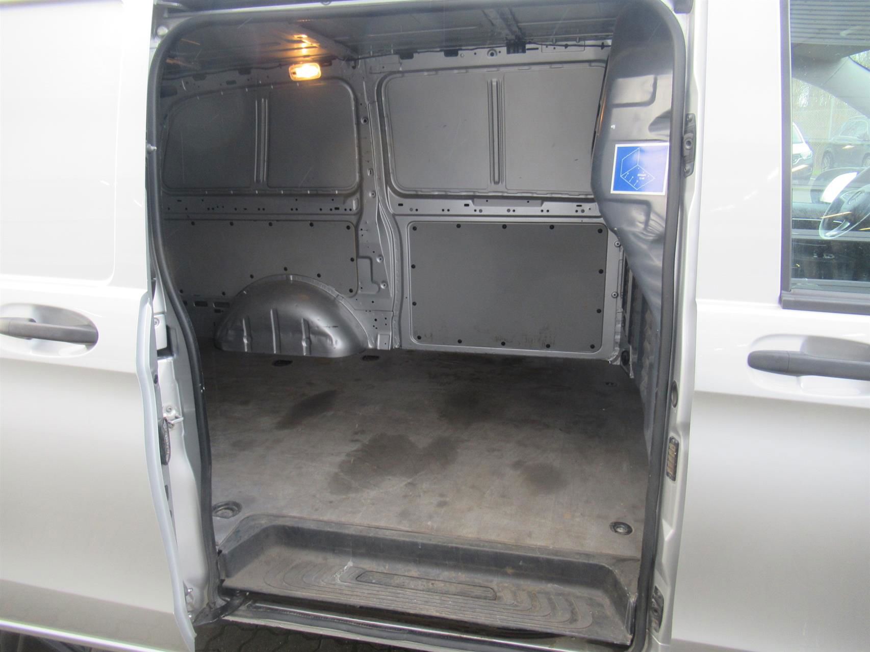 Billede af Mercedes-Benz Vito 114 A2 2,1 CDI RWD 7G-Tronic 136HK Van Aut.