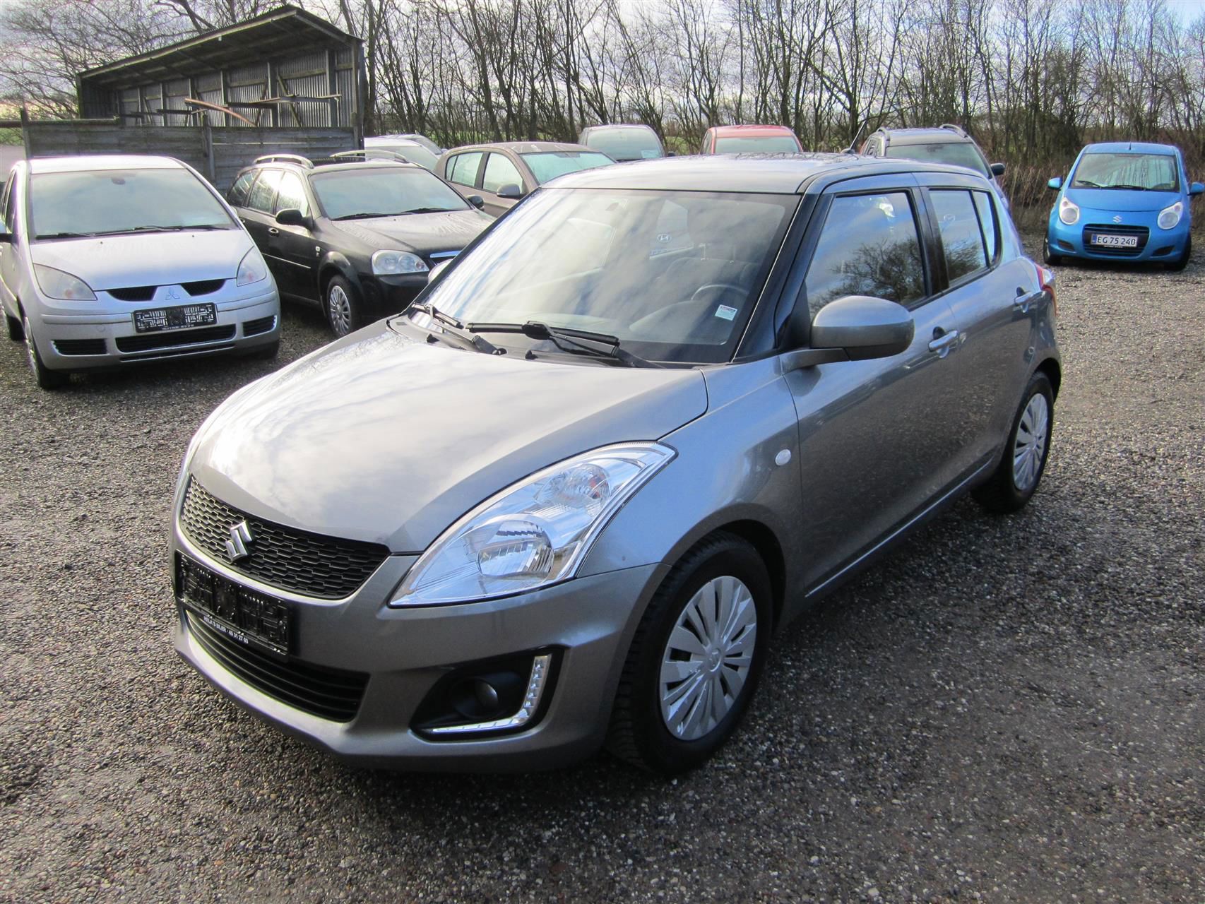 Billede af Suzuki Swift 1,2 Dualjet 16V Club 90HK 5d