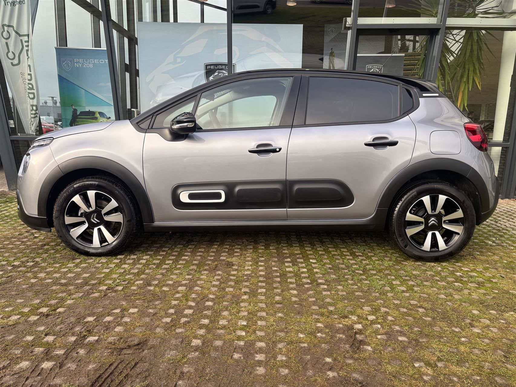 Billede af Citroën C3 1,2 PureTech Attraction 83HK 5d