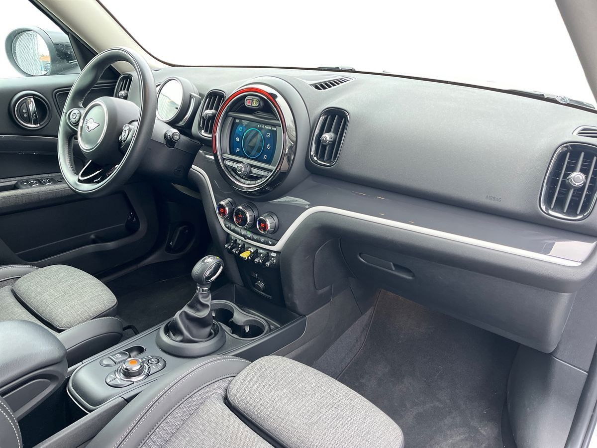 Billede af Mini Countryman SE 1,5 Plugin-hybrid Essential All4 Steptronic 224HK 6g Aut.