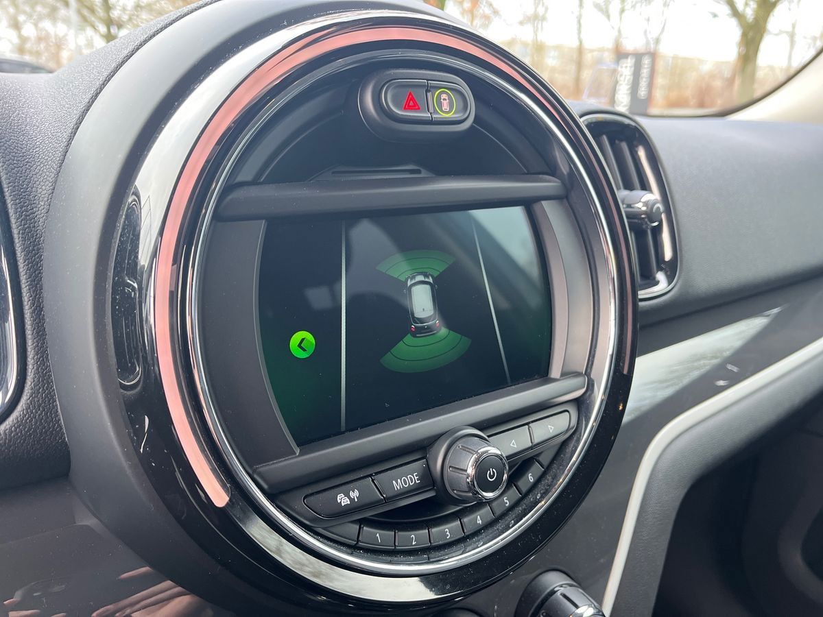 Billede af Mini Countryman SE 1,5 Plugin-hybrid Essential All4 Steptronic 224HK 6g Aut.