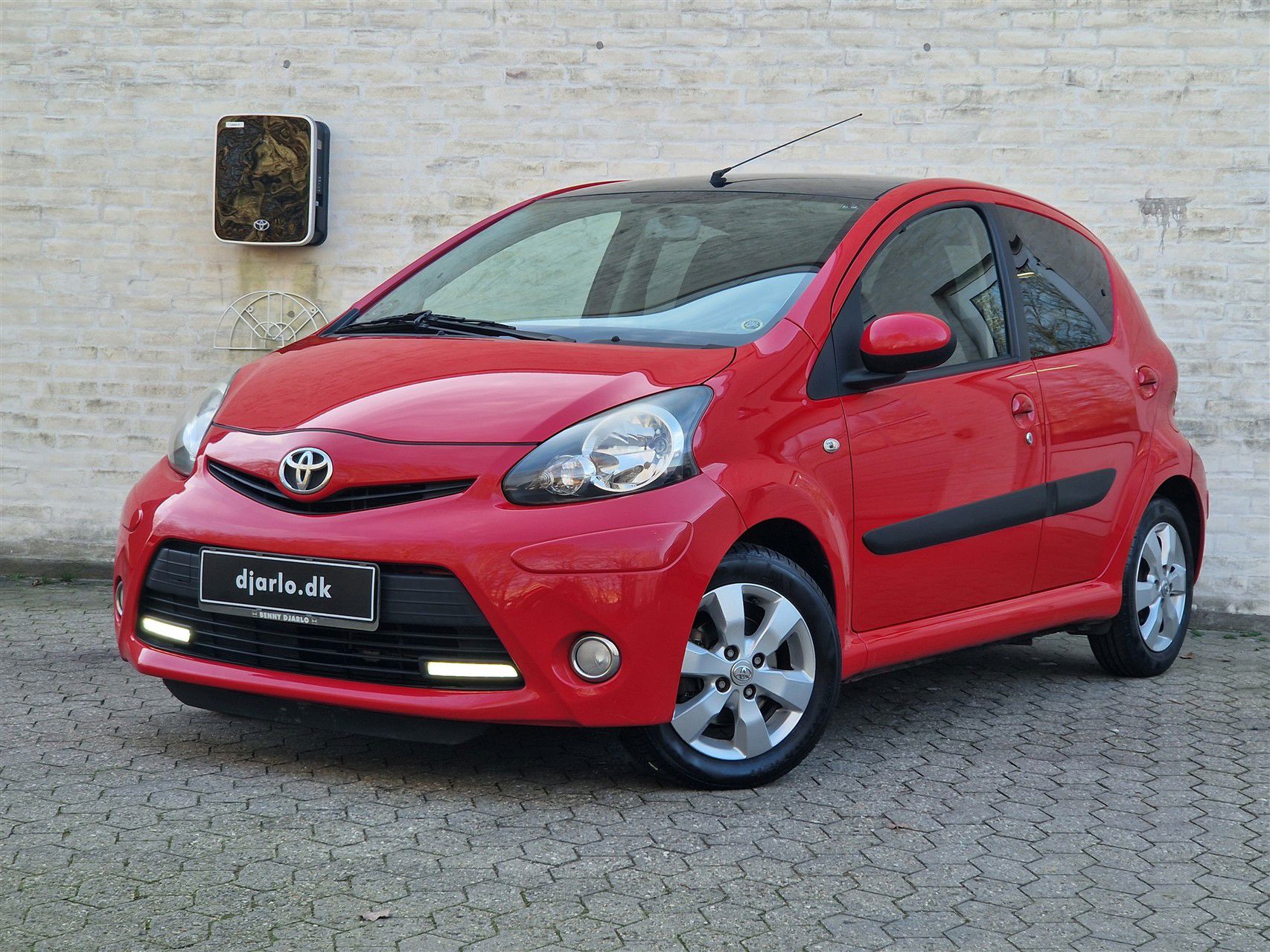 Billede af Toyota Aygo 1,0 VVT-I Red&Black 68HK 5d