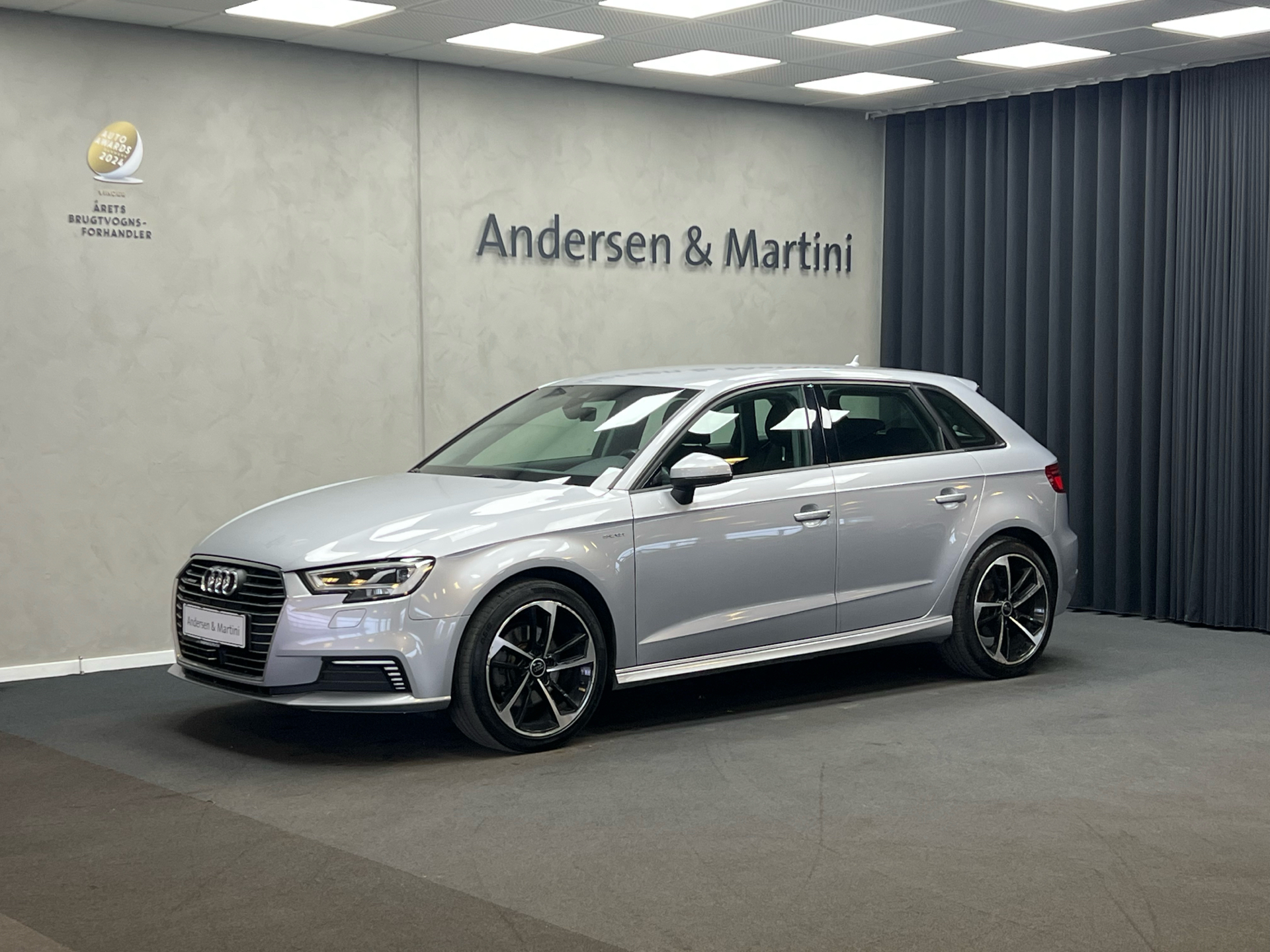 Billede af Audi A3 Sportback 1,4 E-tron  Plugin-hybrid Ambiente S Tronic 204HK 5d 6g Aut.