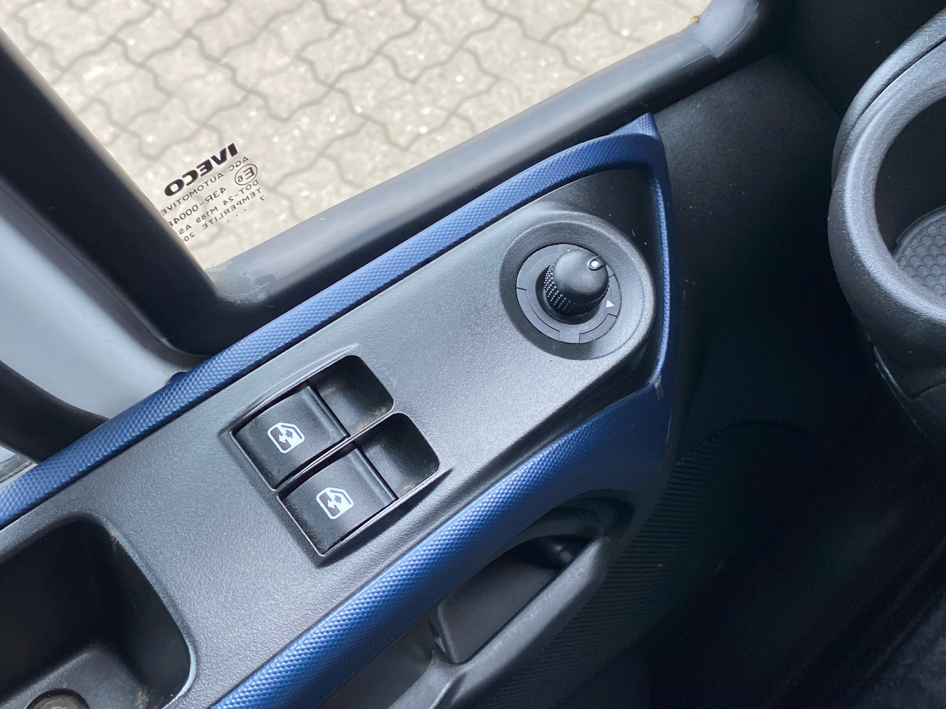 Billede af Iveco Daily 35S18 4100mm 3,0 D 180HK Ladv./Chas. 8g Aut.