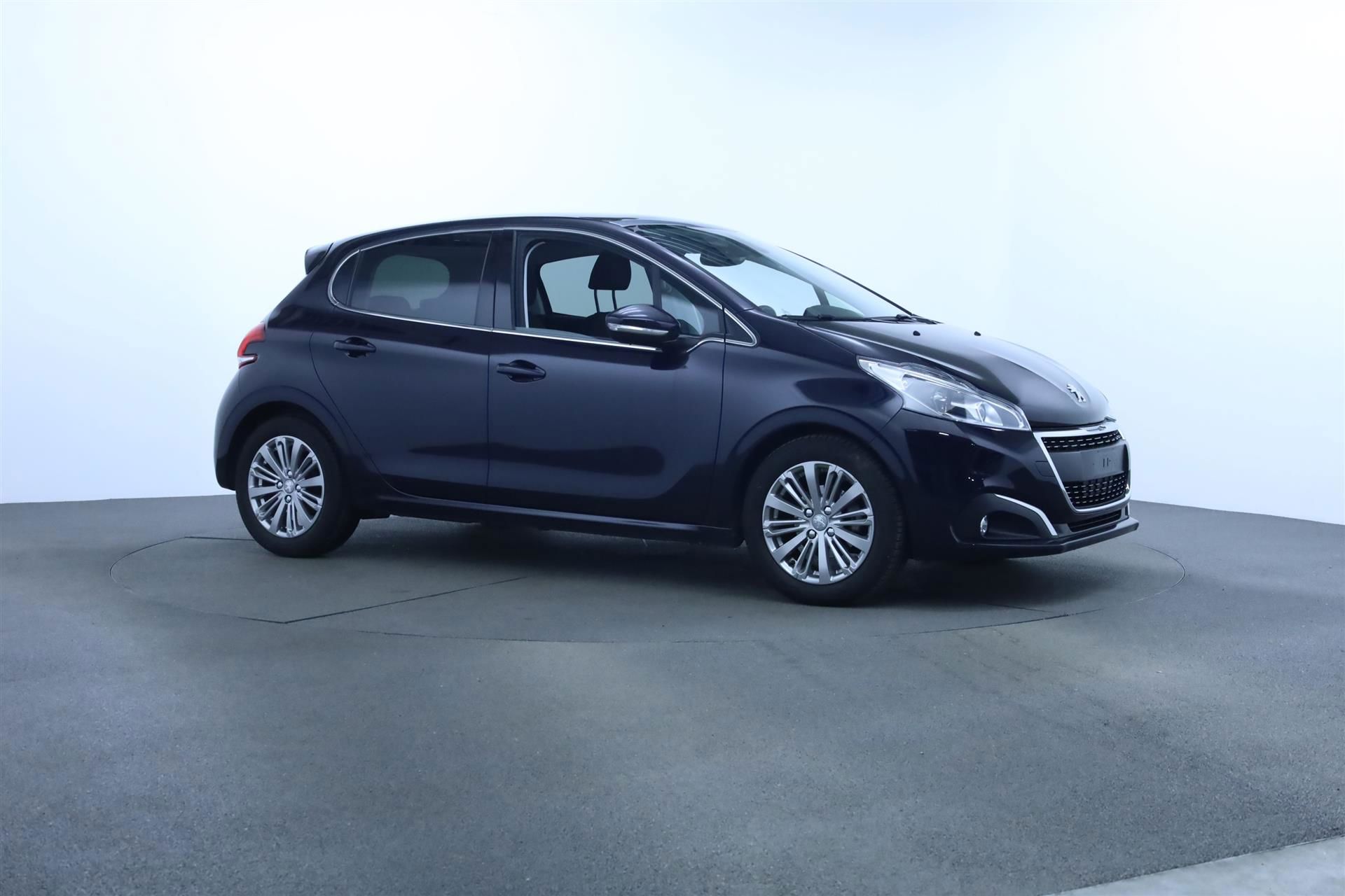 Billede af Peugeot 208 1,2 PureTech Prestige 82HK 5d