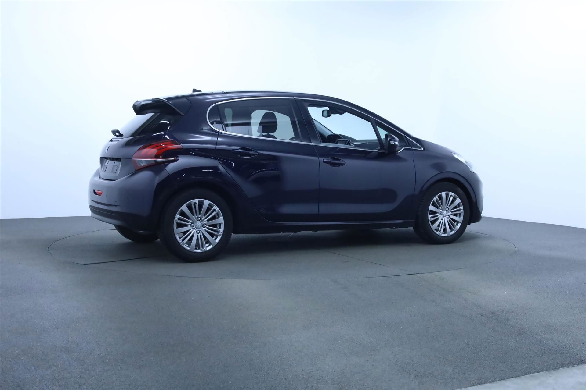 Billede af Peugeot 208 1,2 PureTech Prestige 82HK 5d