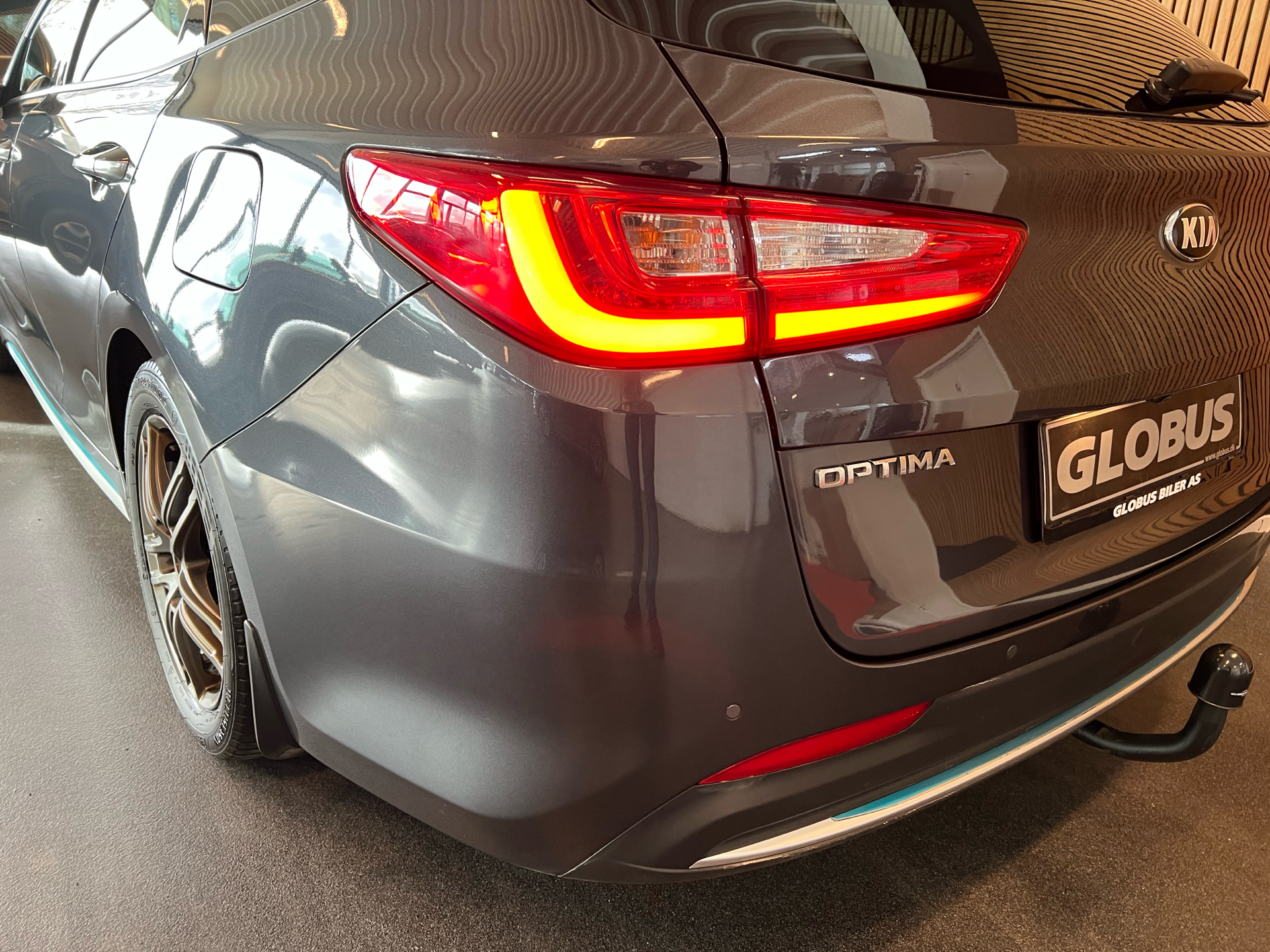 Billede af Kia Optima SW 2,0 GDI  Plugin-hybrid 205HK Stc 6g Aut.