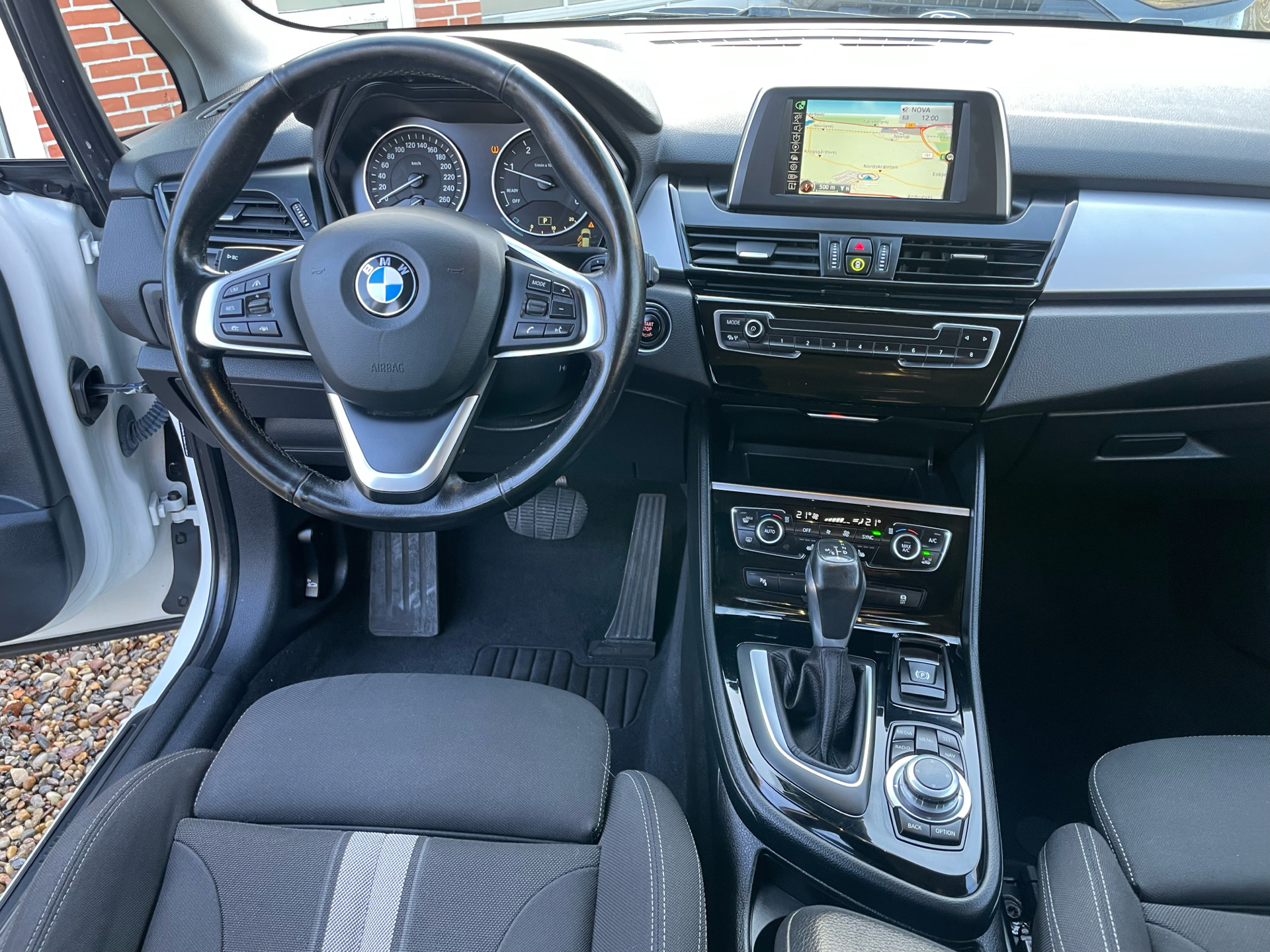 Billede af BMW 218d Active Tourer 2,0 D Advantage Steptronic 150HK Stc 8g Aut.