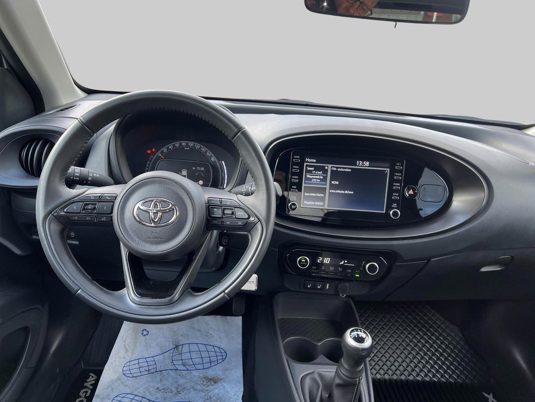 Billede af Toyota Aygo X 1,0 VVT-I Active 72HK 5d