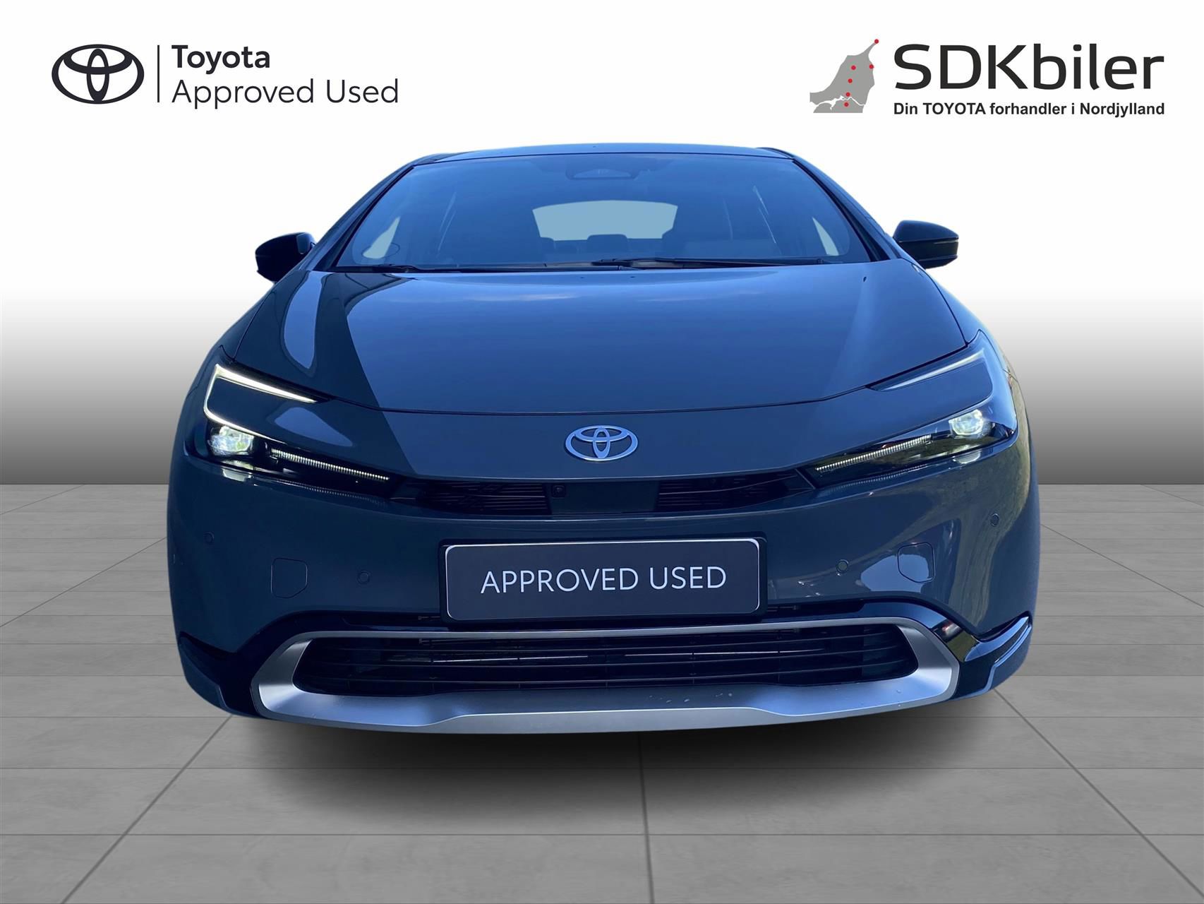 Billede af Toyota Prius Plug-in 2,0 Plugin-hybrid Executive 223HK 5d Aut.