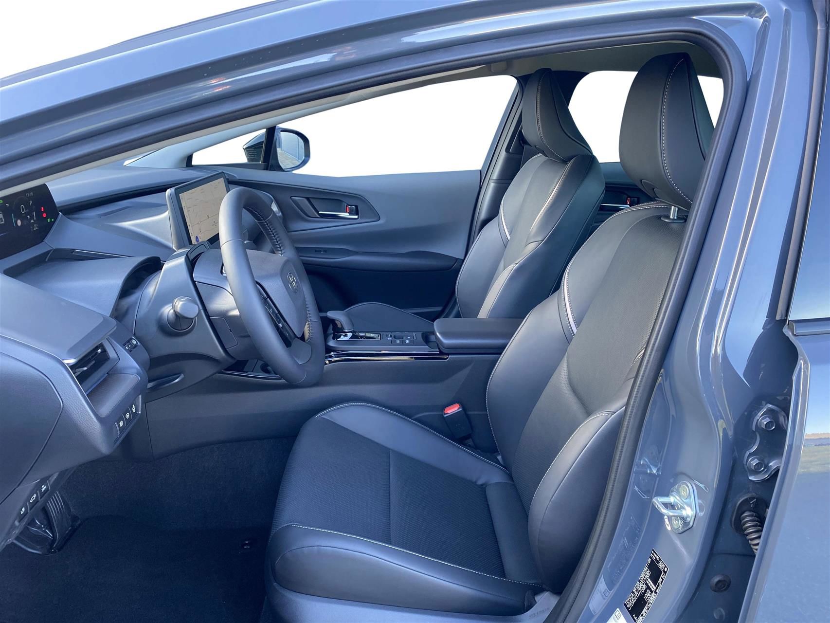 Billede af Toyota Prius Plug-in 2,0 Plugin-hybrid Executive 223HK 5d Aut.