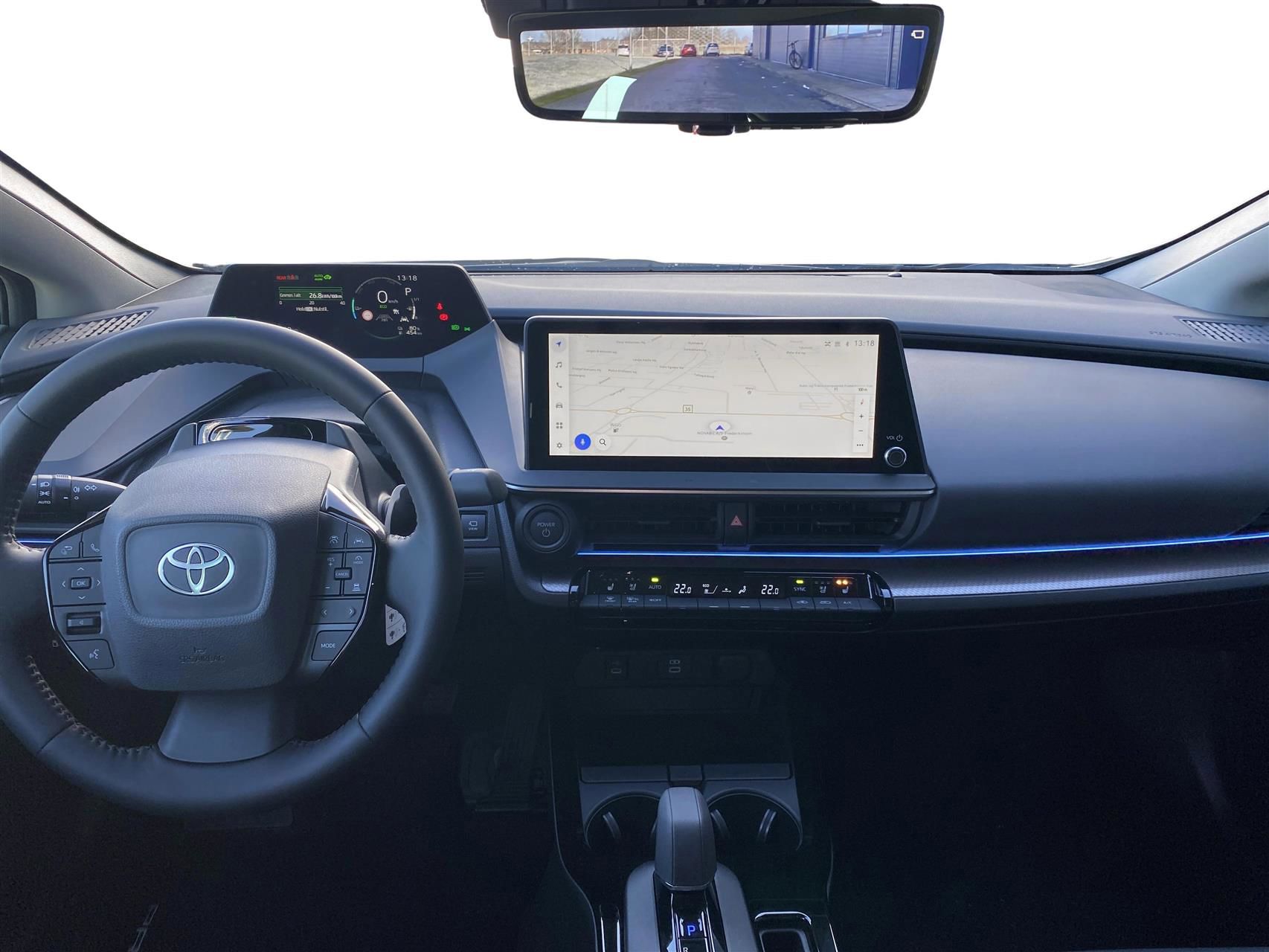 Billede af Toyota Prius Plug-in 2,0 Plugin-hybrid Executive 223HK 5d Aut.