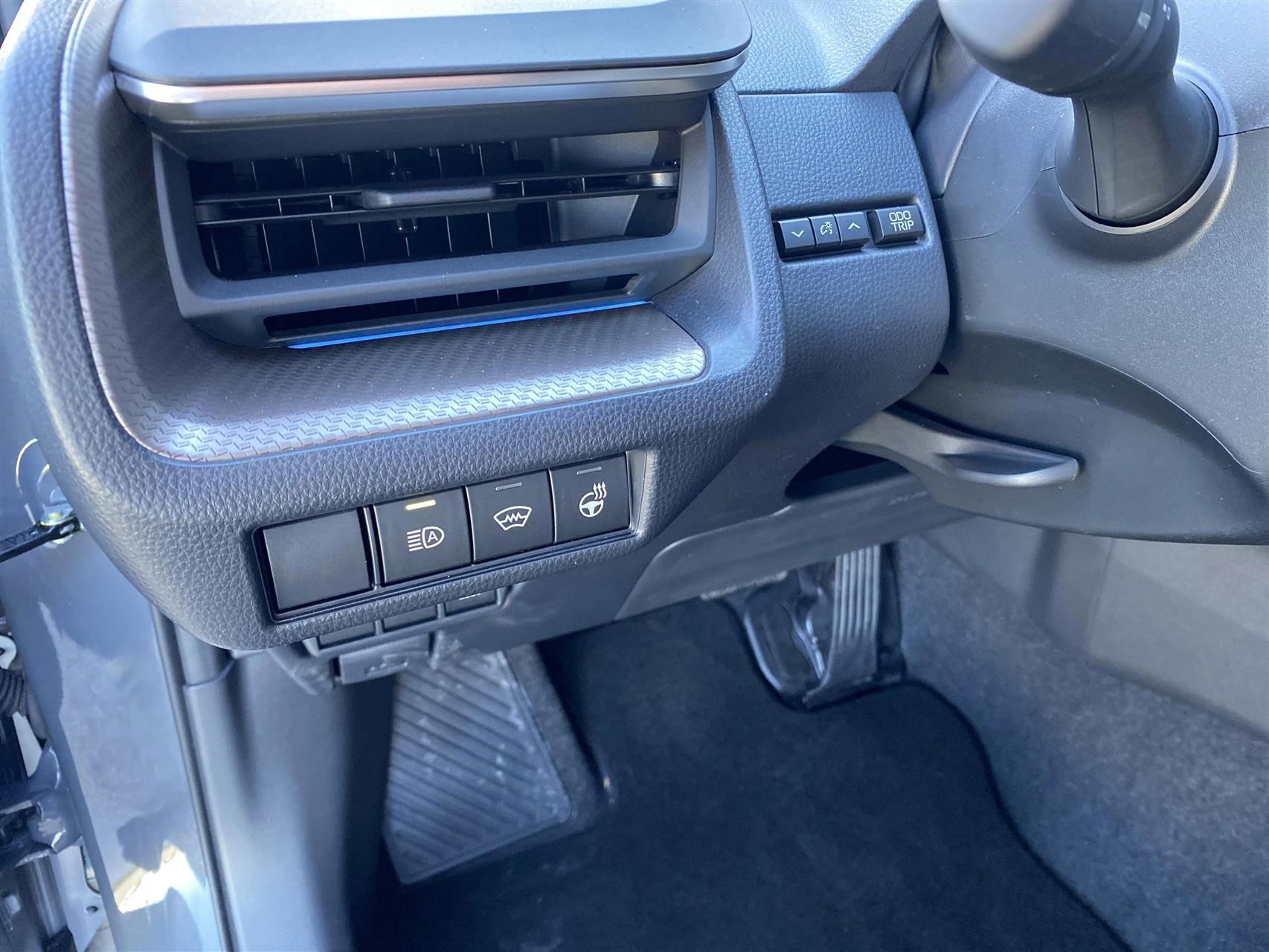 Billede af Toyota Prius Plug-in 2,0 Plugin-hybrid Executive 223HK 5d Aut.