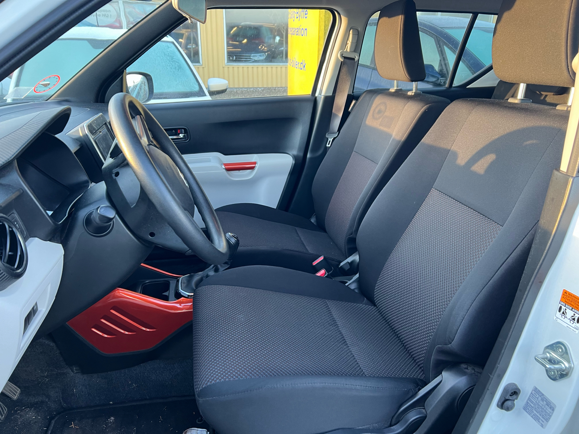 Billede af Suzuki Ignis 1,2 Dualjet Active AEB 90HK 5d