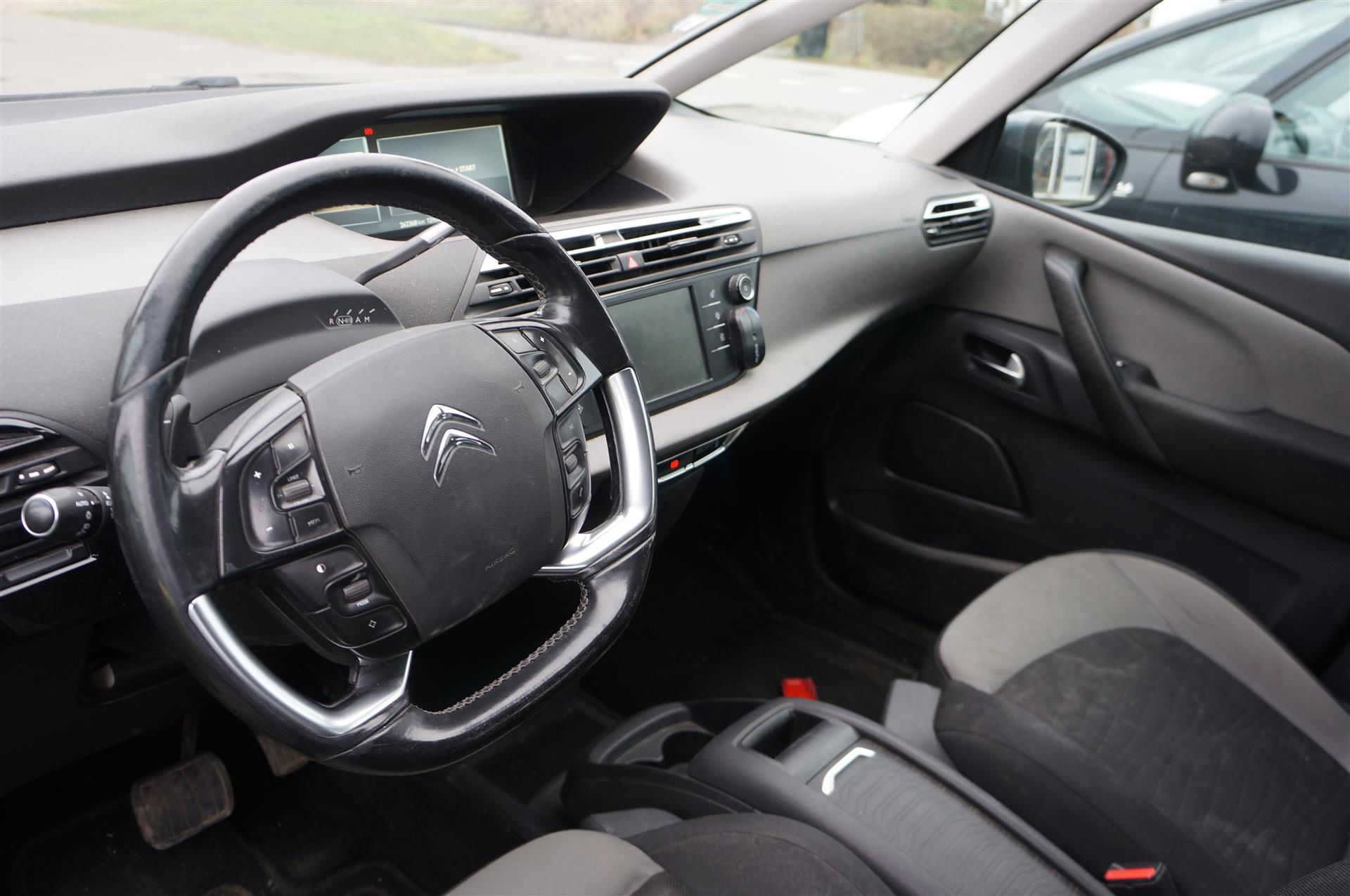 Billede af Citroën Grand C4 Picasso 1,6 e-HDi Intensive ETG6 115HK 6g Aut.