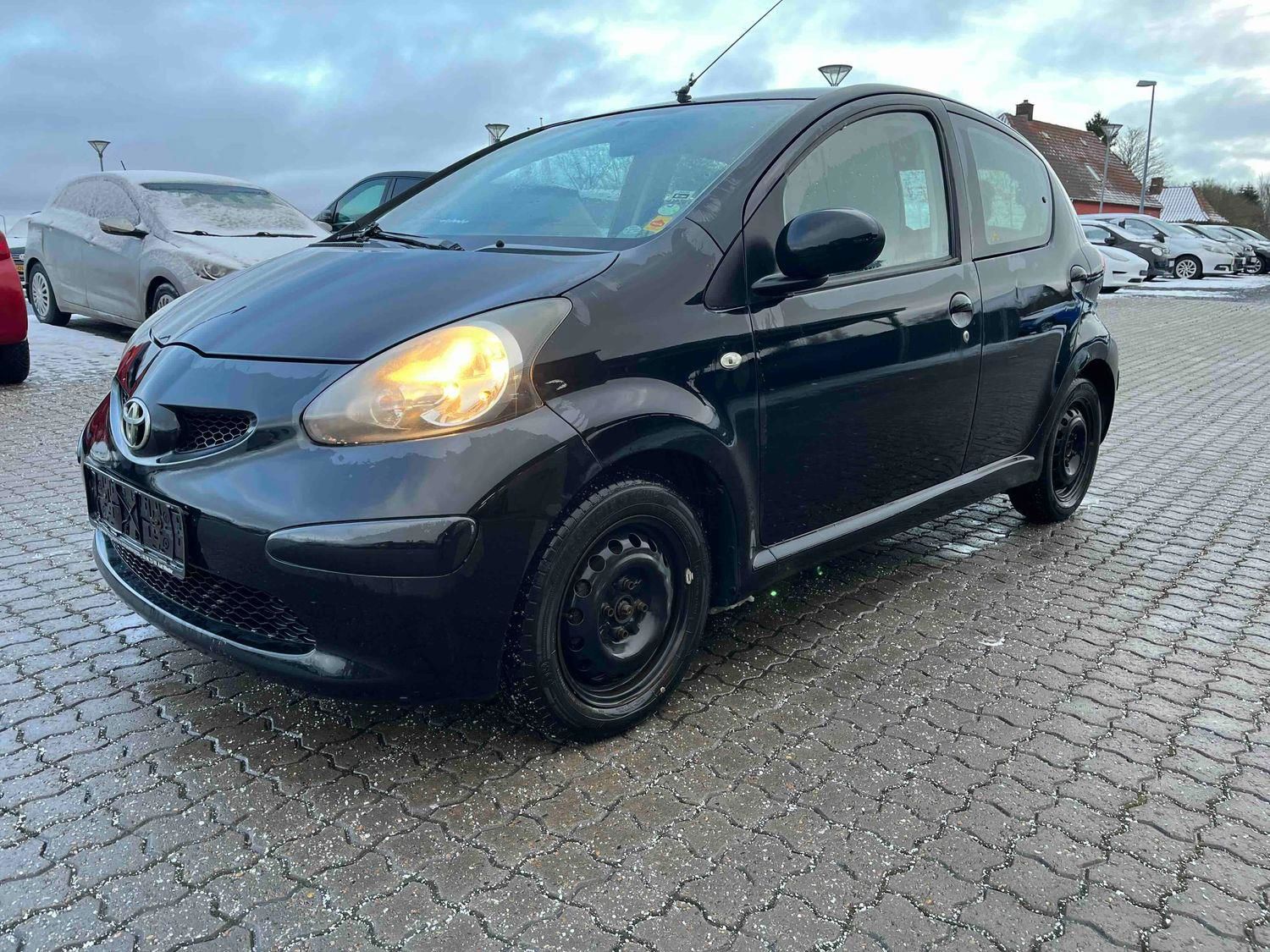 Billede af Toyota Aygo Plus 1,0 68HK 5d