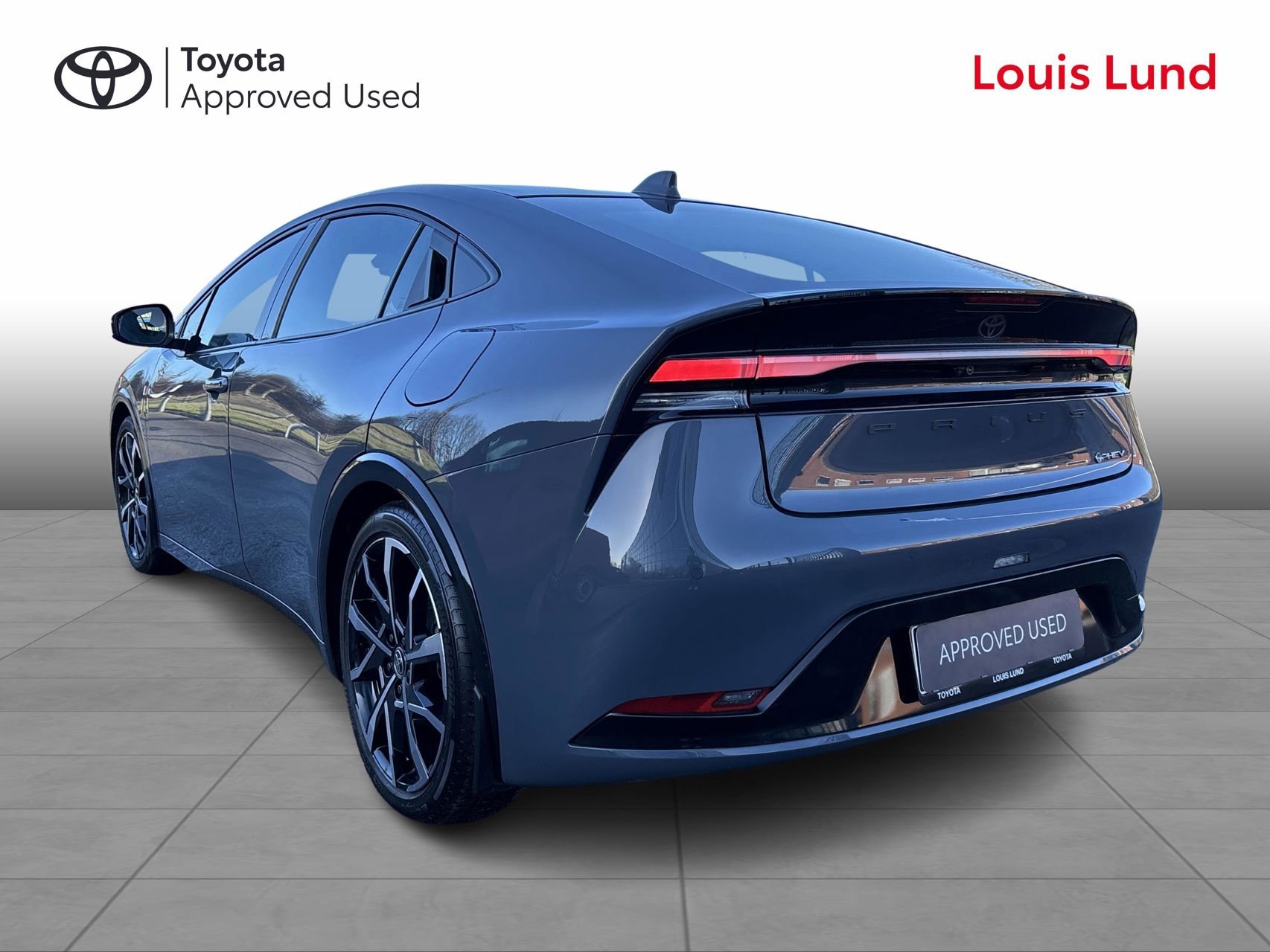 Billede af Toyota Prius Plug-in 2,0 Plugin-hybrid Elegant 223HK 5d Aut.