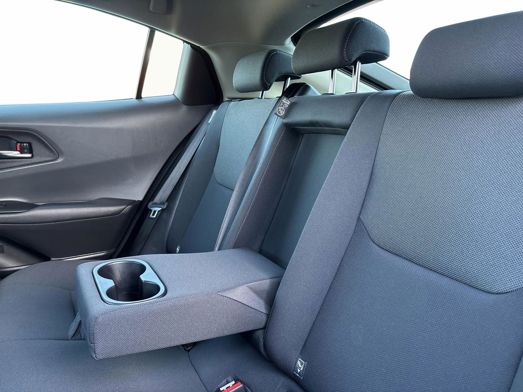 Billede af Toyota Prius Plug-in 2,0 Plugin-hybrid Elegant 223HK 5d Aut.