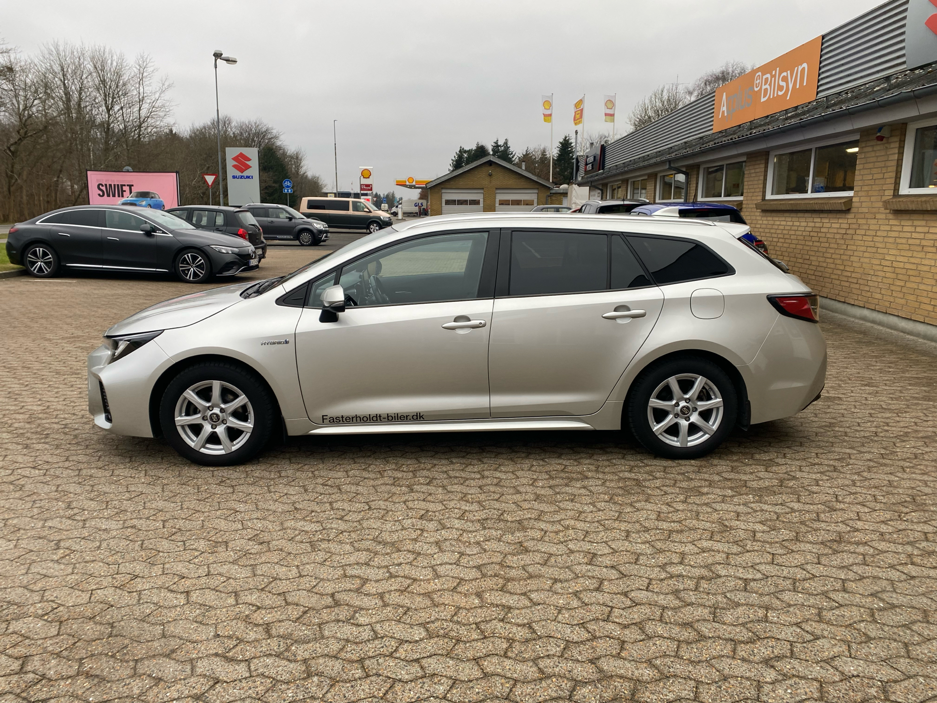 Billede af Suzuki Swace 1,8 Hybrid Active E-CVT 122HK Stc Trinl. Gear