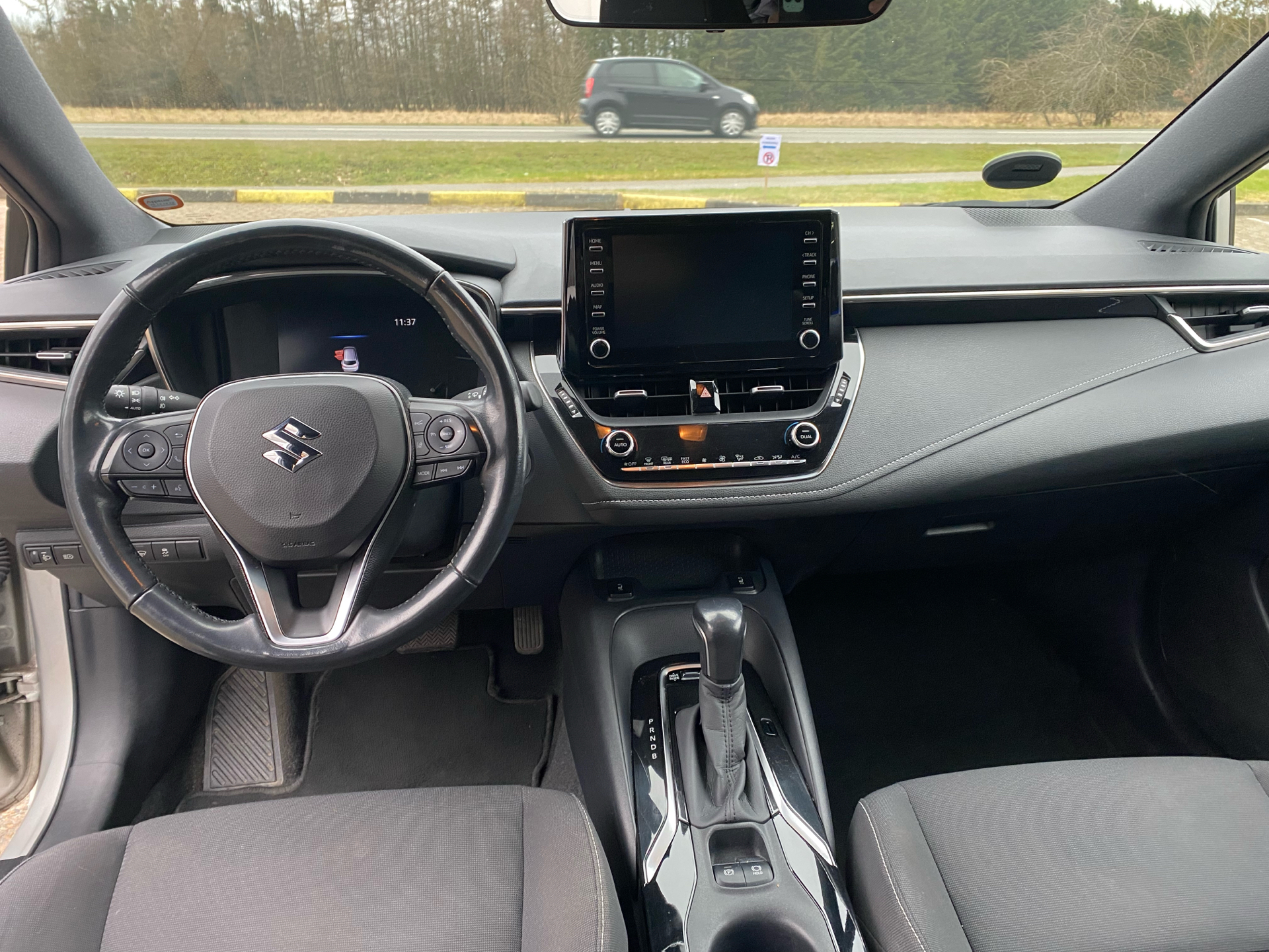 Billede af Suzuki Swace 1,8 Hybrid Active E-CVT 122HK Stc Trinl. Gear